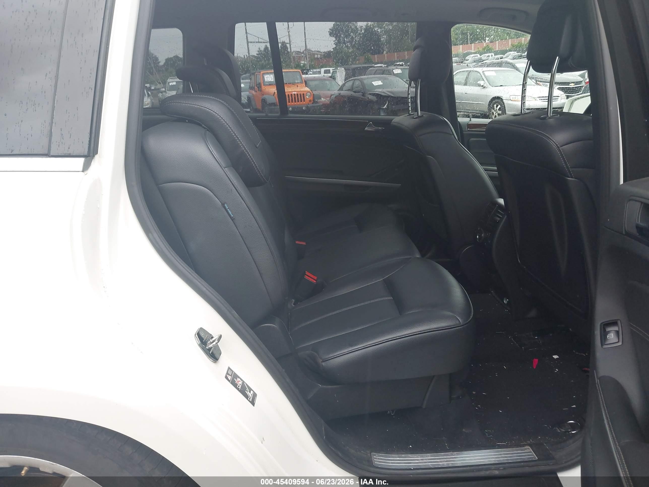 2011 Mercedes-benz Gl 350 Bluetec 4matic White vin: 4JGBF2FE2BA700018