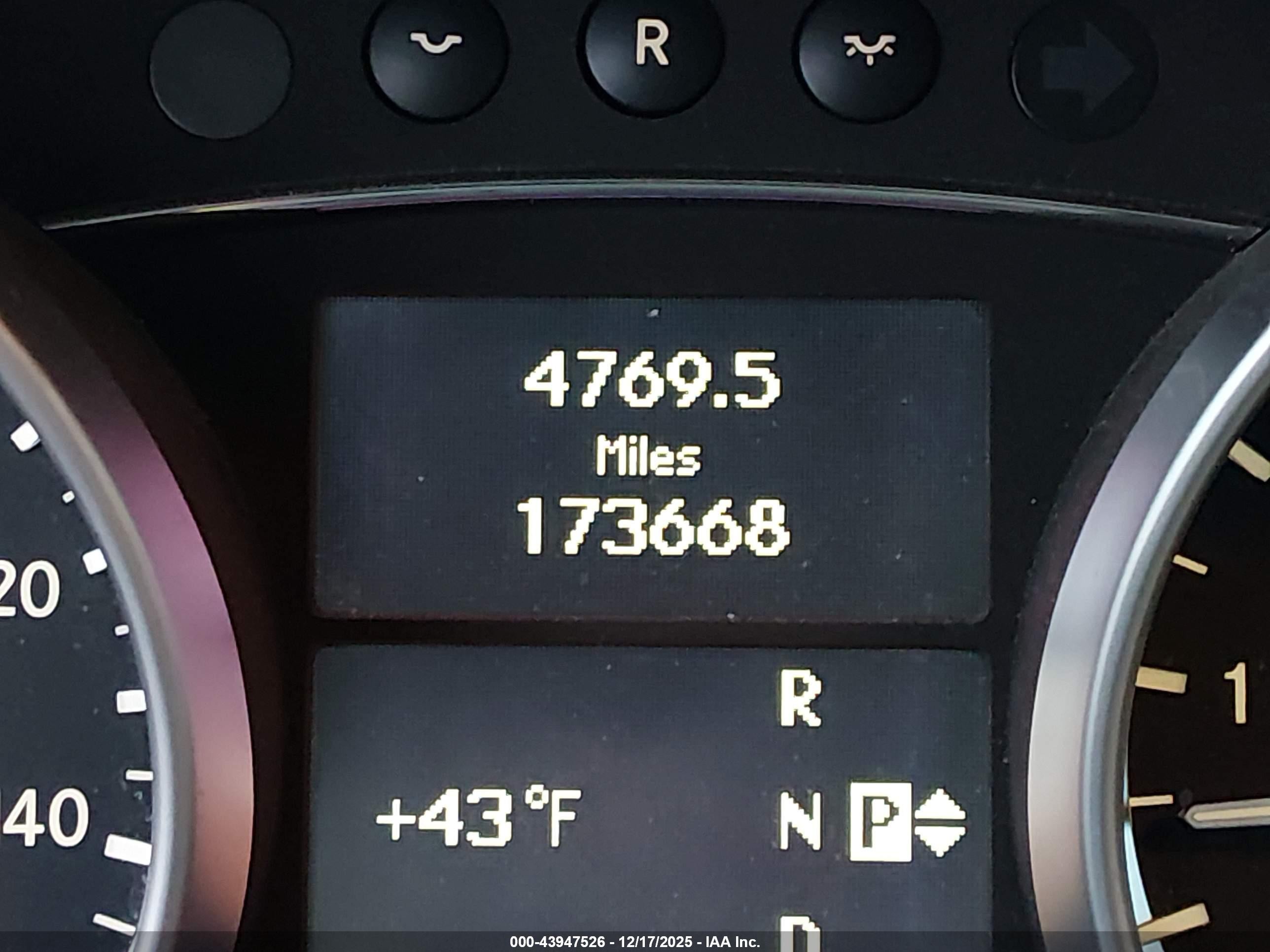 2012 Mercedes-benz Gl 350 Bluetec 4matic Silver vin: 4JGBF2FE2CA769034