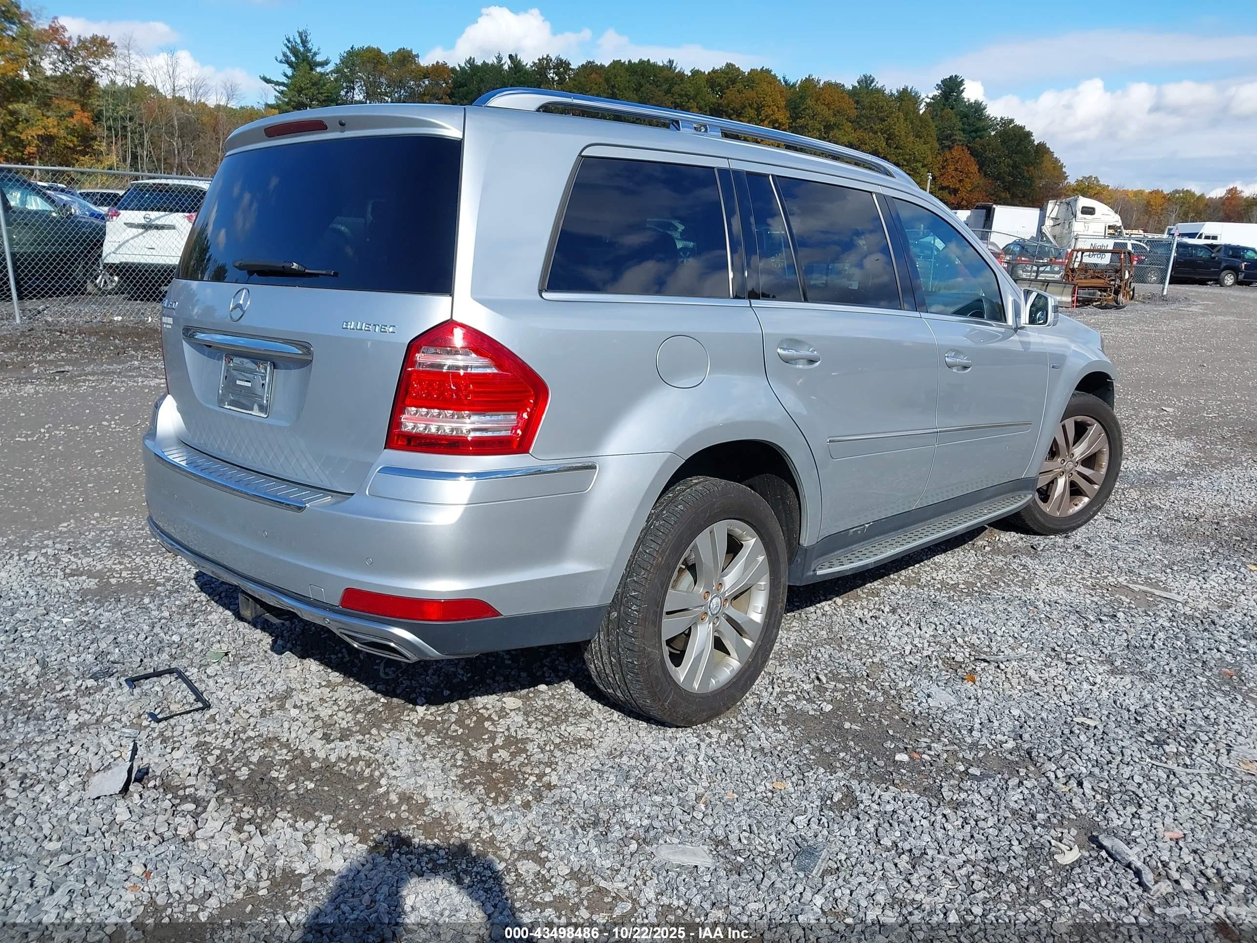 2011 Mercedes-benz Gl 350 Bluetec 4matic Silver vin: 4JGBF2FE4BA674974