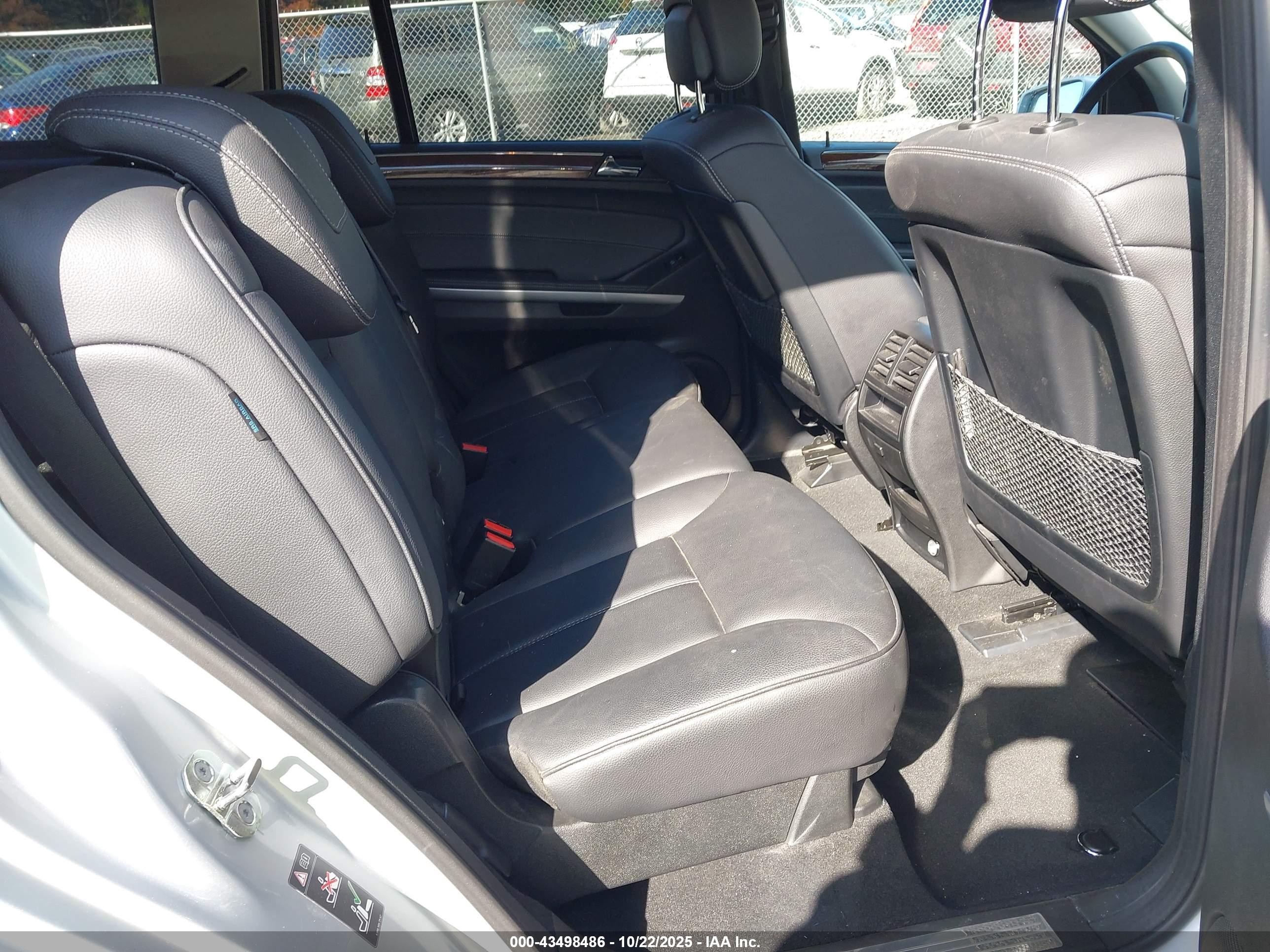 2011 Mercedes-benz Gl 350 Bluetec 4matic Silver vin: 4JGBF2FE4BA674974