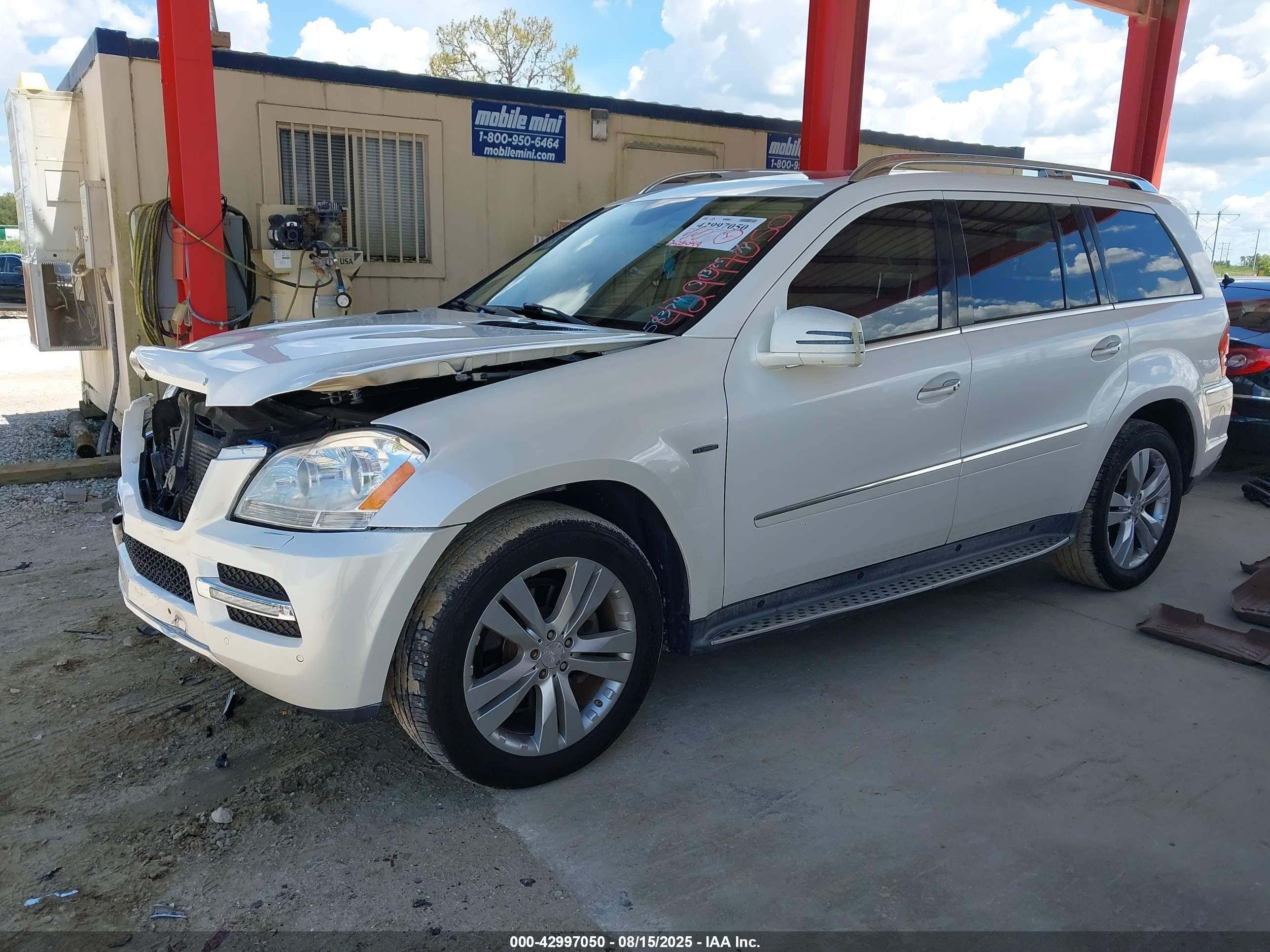2011 Mercedes-benz Gl 350 Bluetec 4matic White vin: 4JGBF2FE4BA727270
