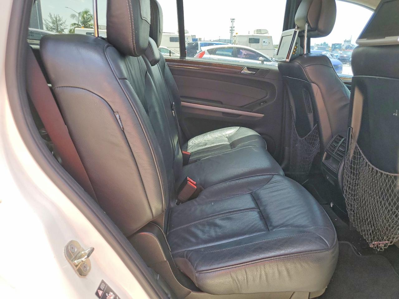 2011 Mercedes-benz Gl 350 Bluetec White vin: 4JGBF2FE5BA715208