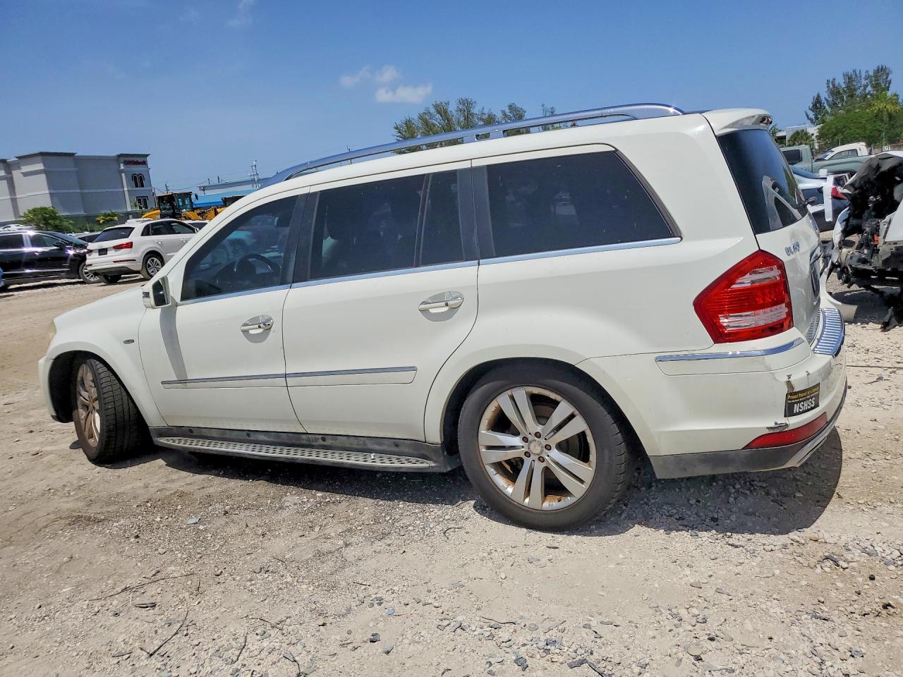 2011 Mercedes-benz Gl 350 Bluetec White vin: 4JGBF2FE5BA715208