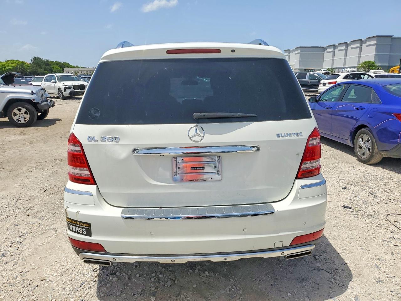 2011 Mercedes-benz Gl 350 Bluetec White vin: 4JGBF2FE5BA715208