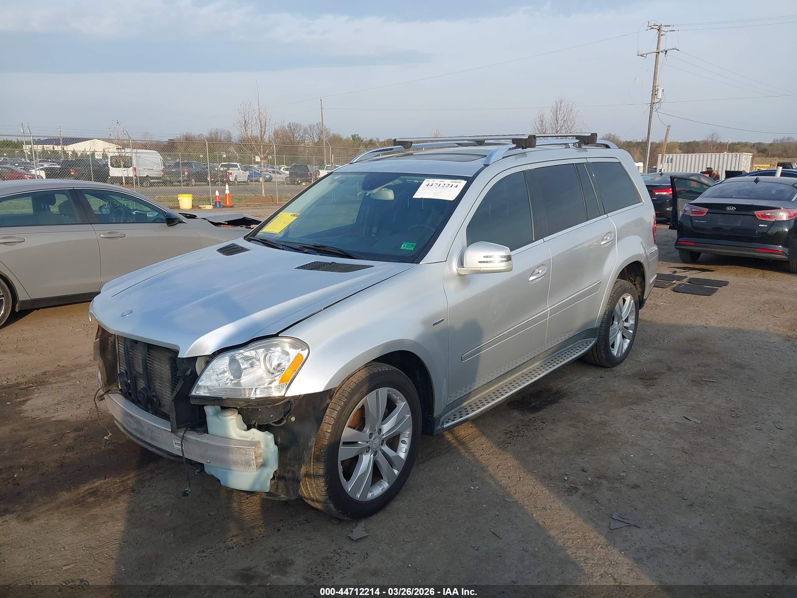 2012 Mercedes-benz Gl 350 Bluetec 4matic Серебряный vin: 4JGBF2FE6CA802634
