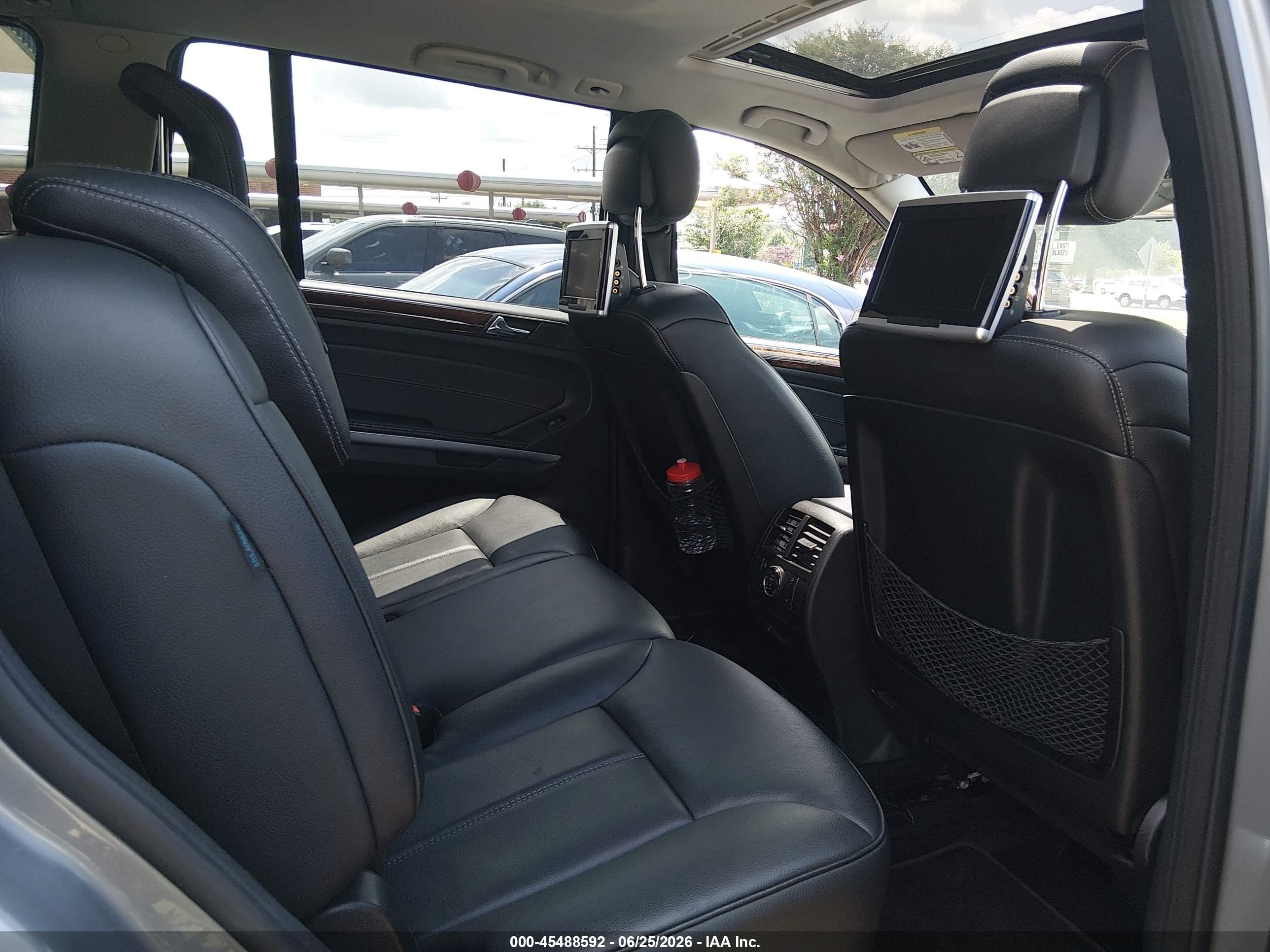 2011 Mercedes-benz Gl 350 Bluetec Silver vin: 4JGBF2FE7BA625106