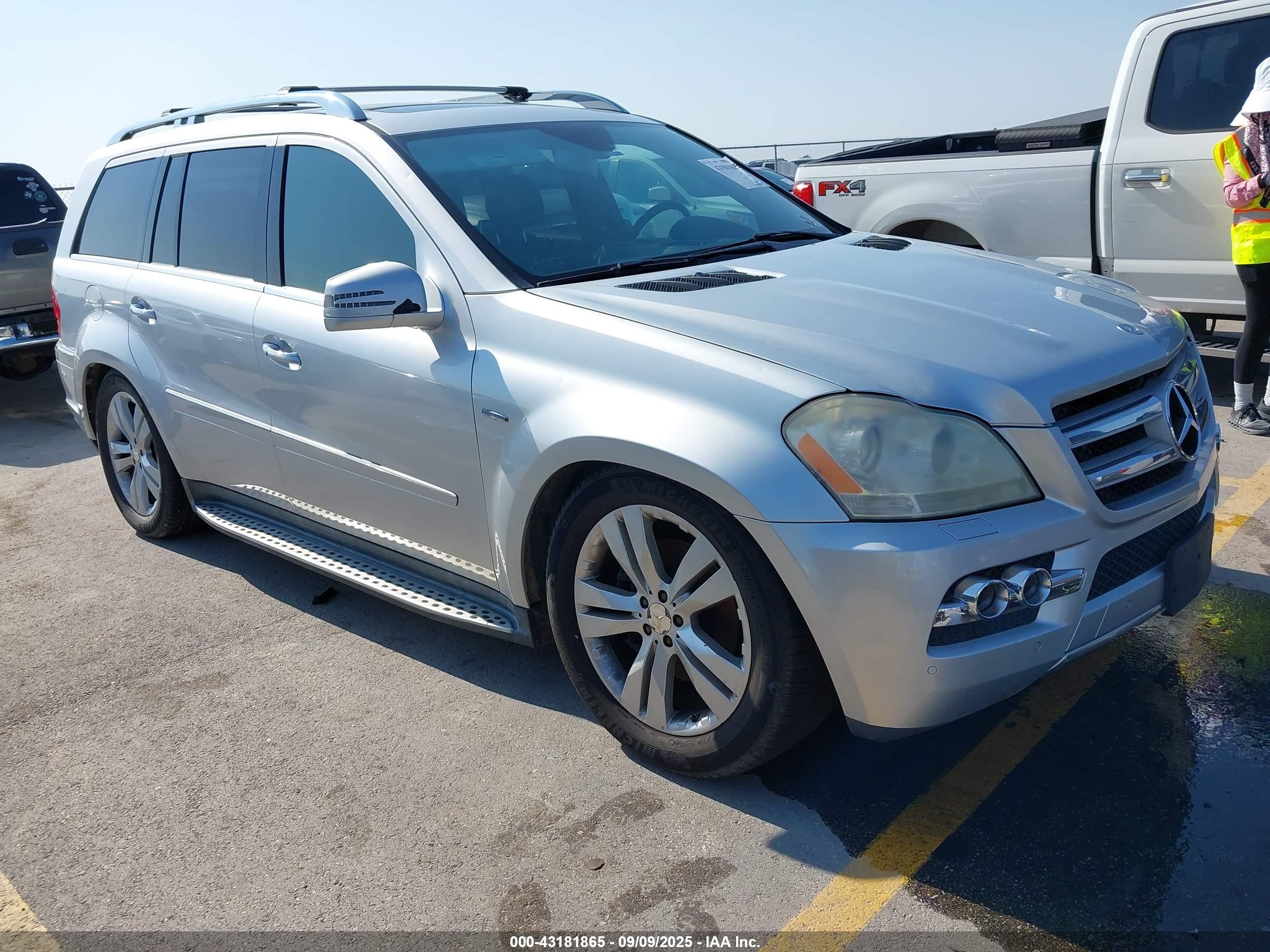 2011 Mercedes-benz Gl 350 Bluetec 4matic Silver vin: 4JGBF2FE7BA644366