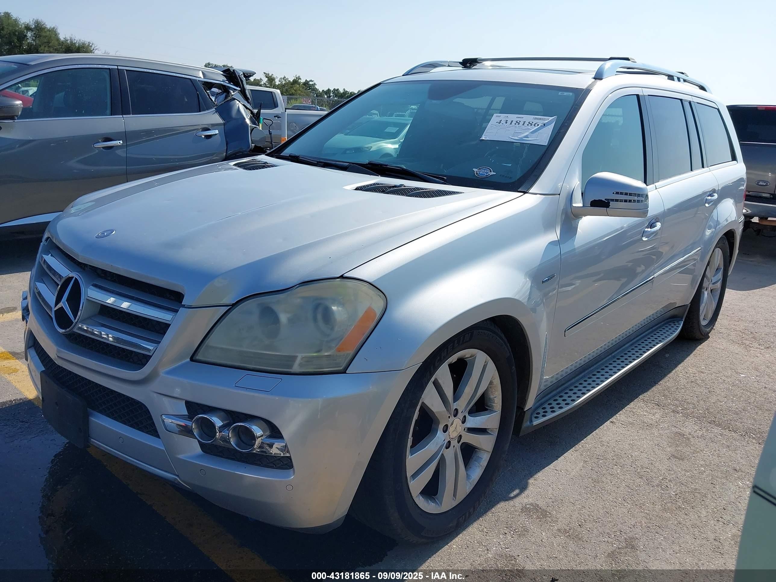 2011 Mercedes-benz Gl 350 Bluetec 4matic Silver vin: 4JGBF2FE7BA644366