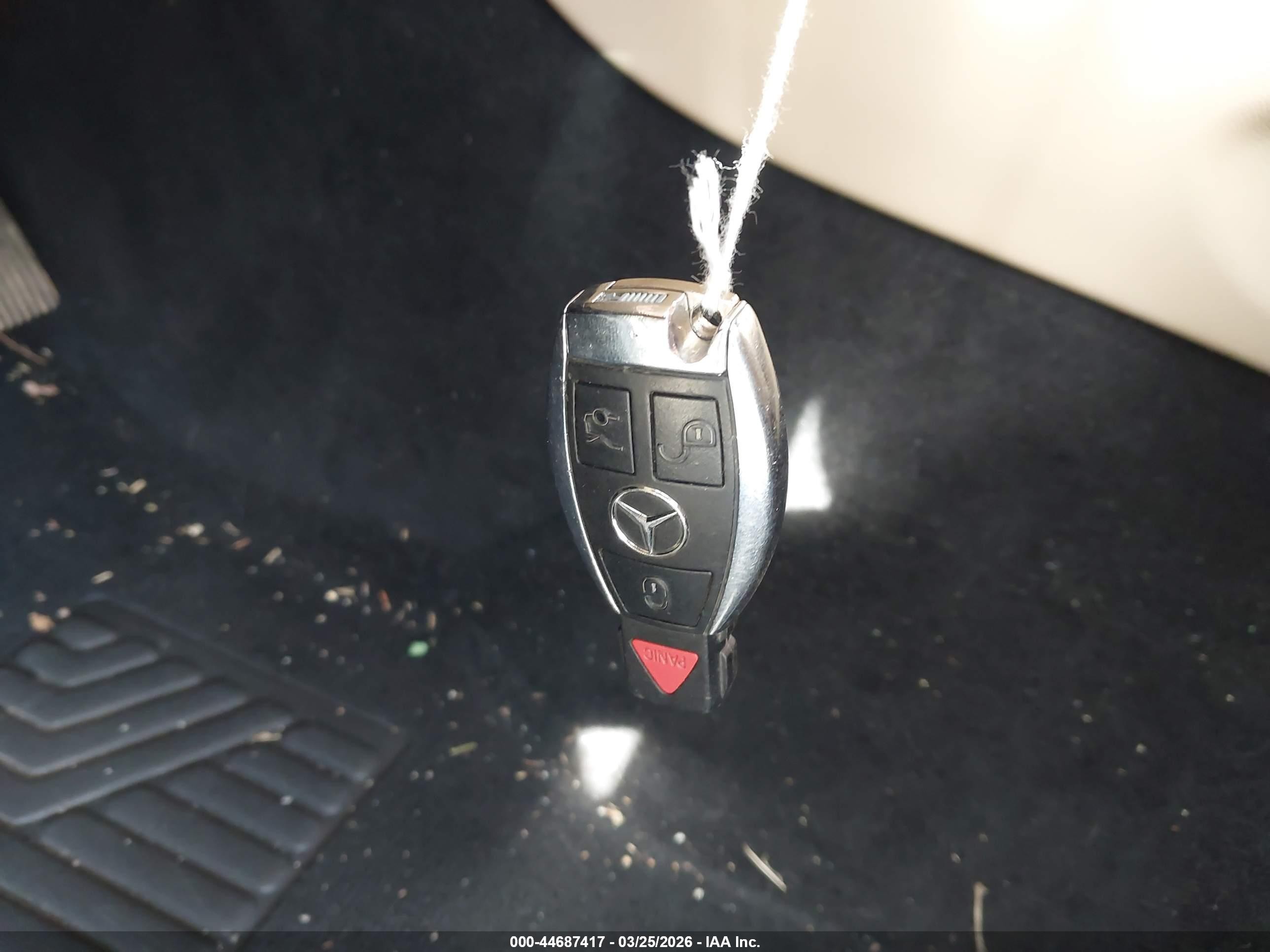2012 Mercedes-benz Gl 350 Bluetec 4matic Белый vin: 4JGBF2FE7CA777825