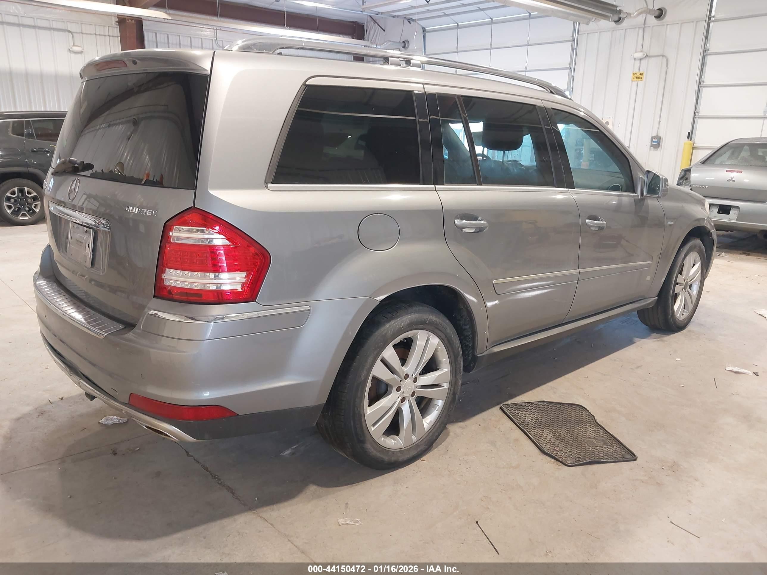 2012 Mercedes-benz Gl 350 Bluetec 4matic Серебряный vin: 4JGBF2FE7CA782992