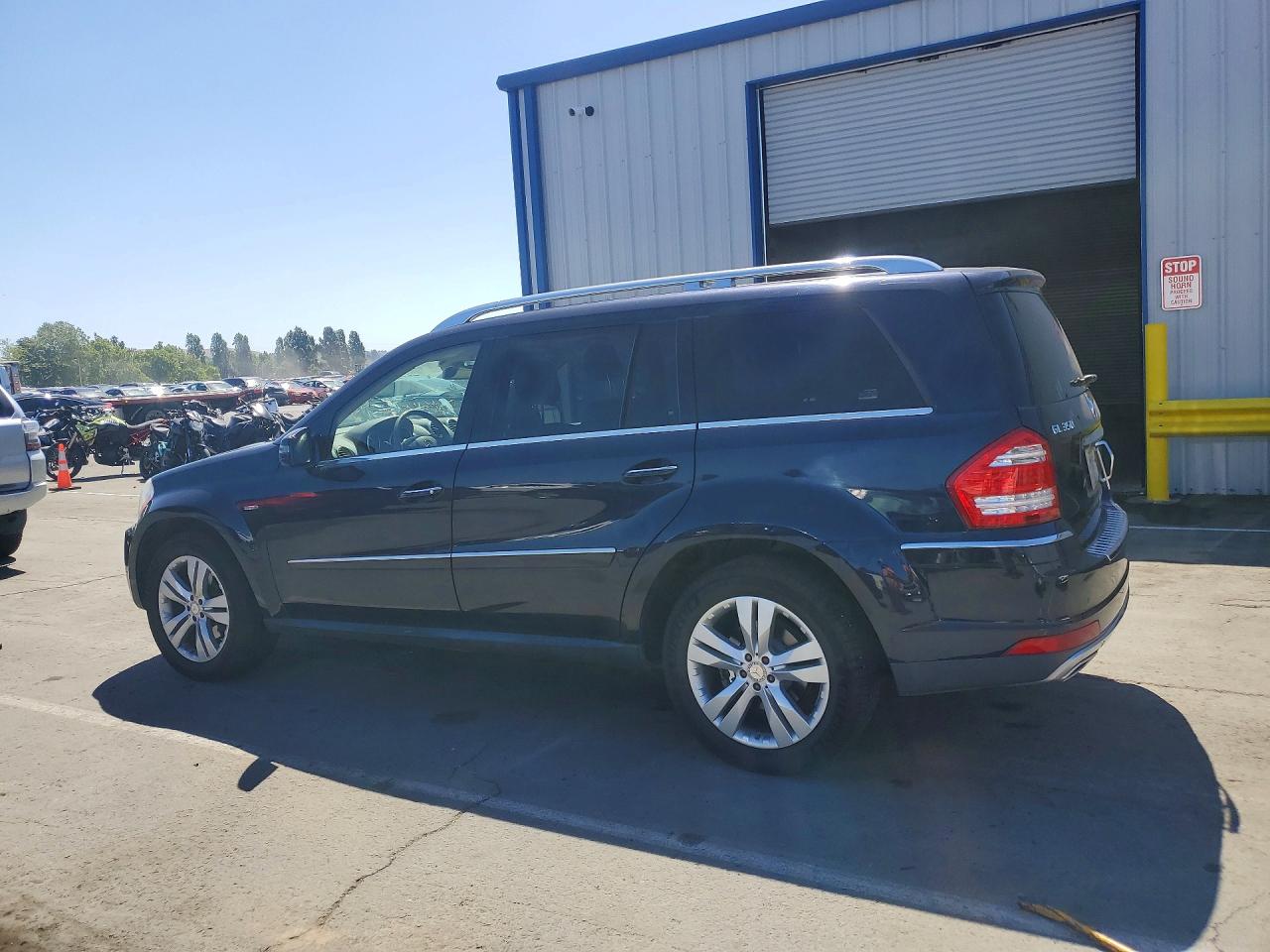 2011 Mercedes-benz Gl 350 Bluetec Blue vin: 4JGBF2FE8BA725442
