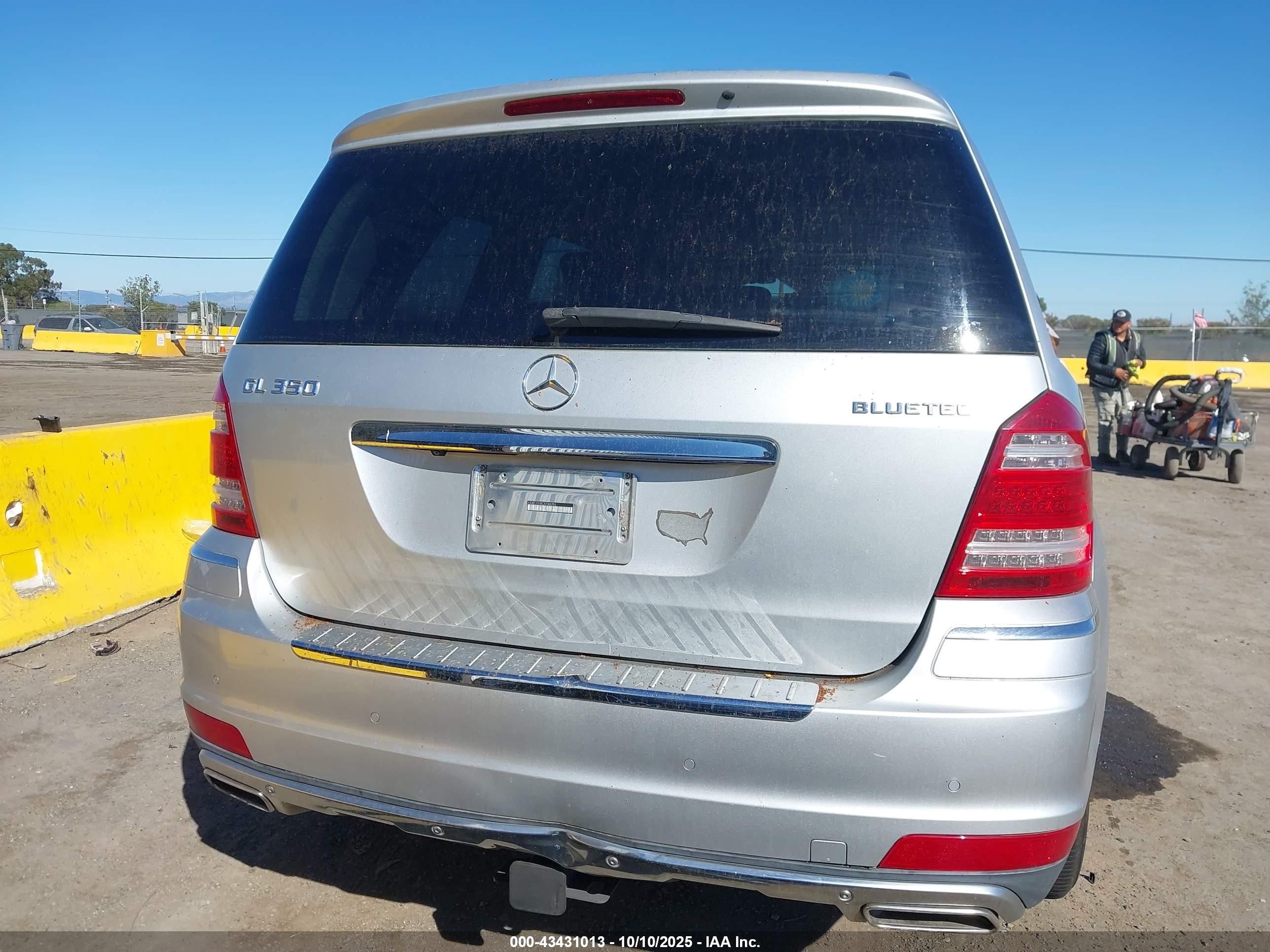 2012 Mercedes-benz Gl 350 Bluetec 4matic Silver vin: 4JGBF2FE8CA768356