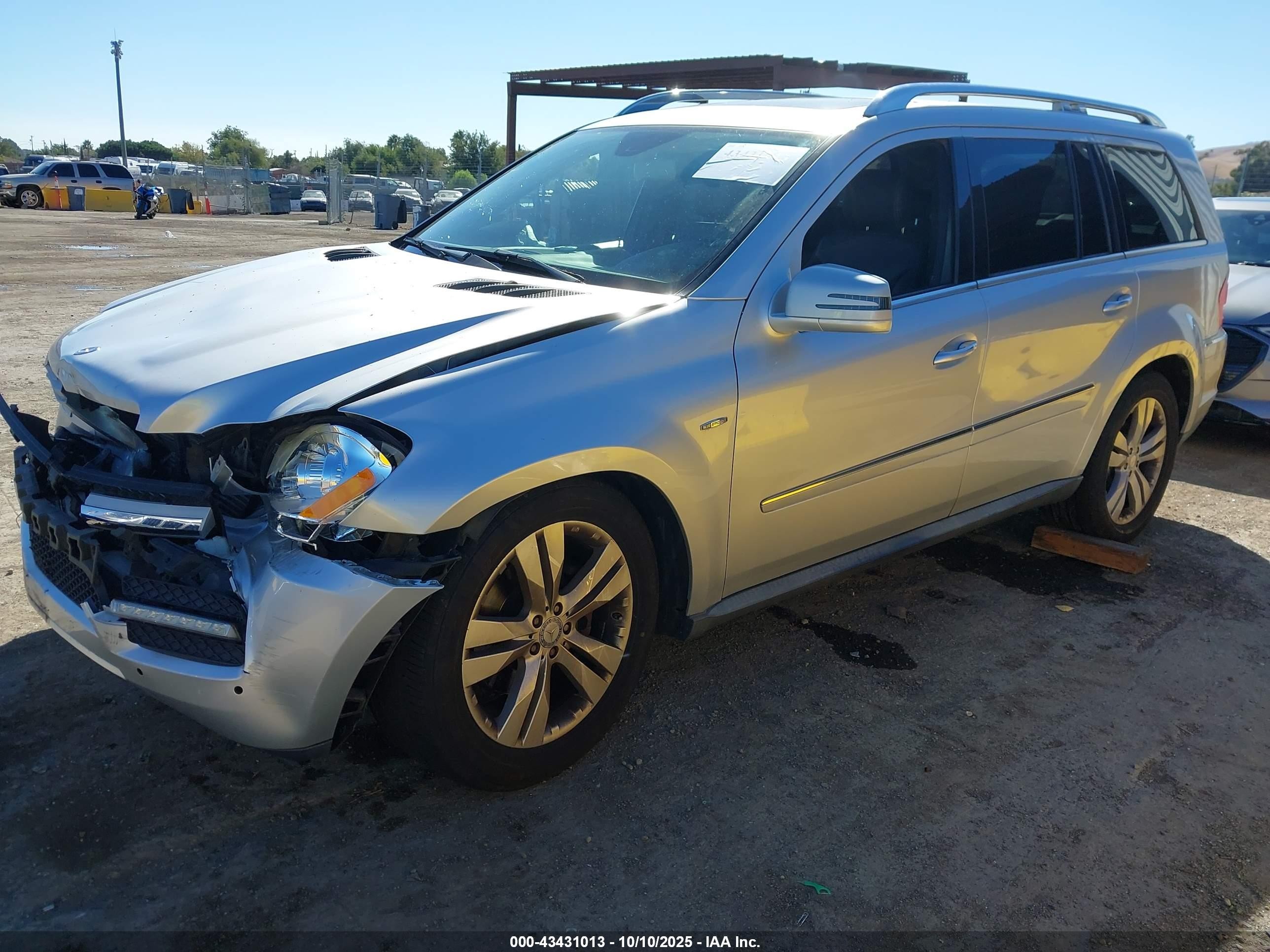 2012 Mercedes-benz Gl 350 Bluetec 4matic Silver vin: 4JGBF2FE8CA768356
