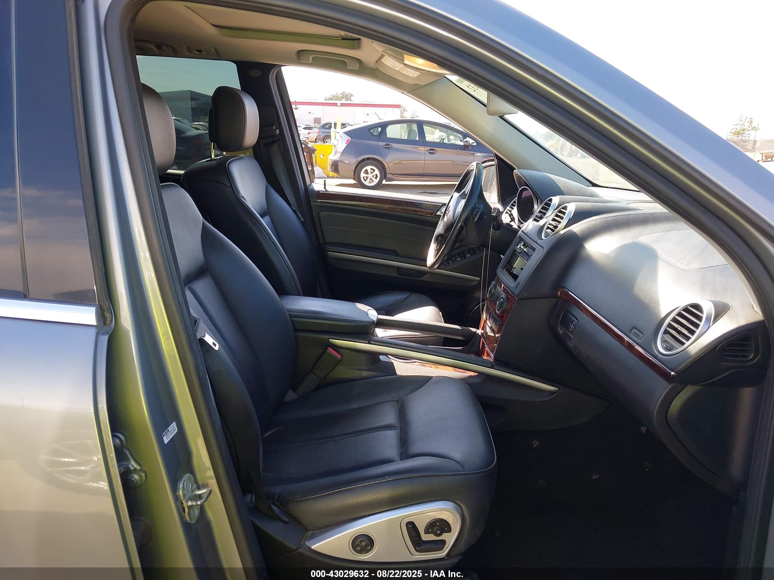 2012 Mercedes-benz Gl 350 Bluetec 4matic Silver vin: 4JGBF2FE8CA781611