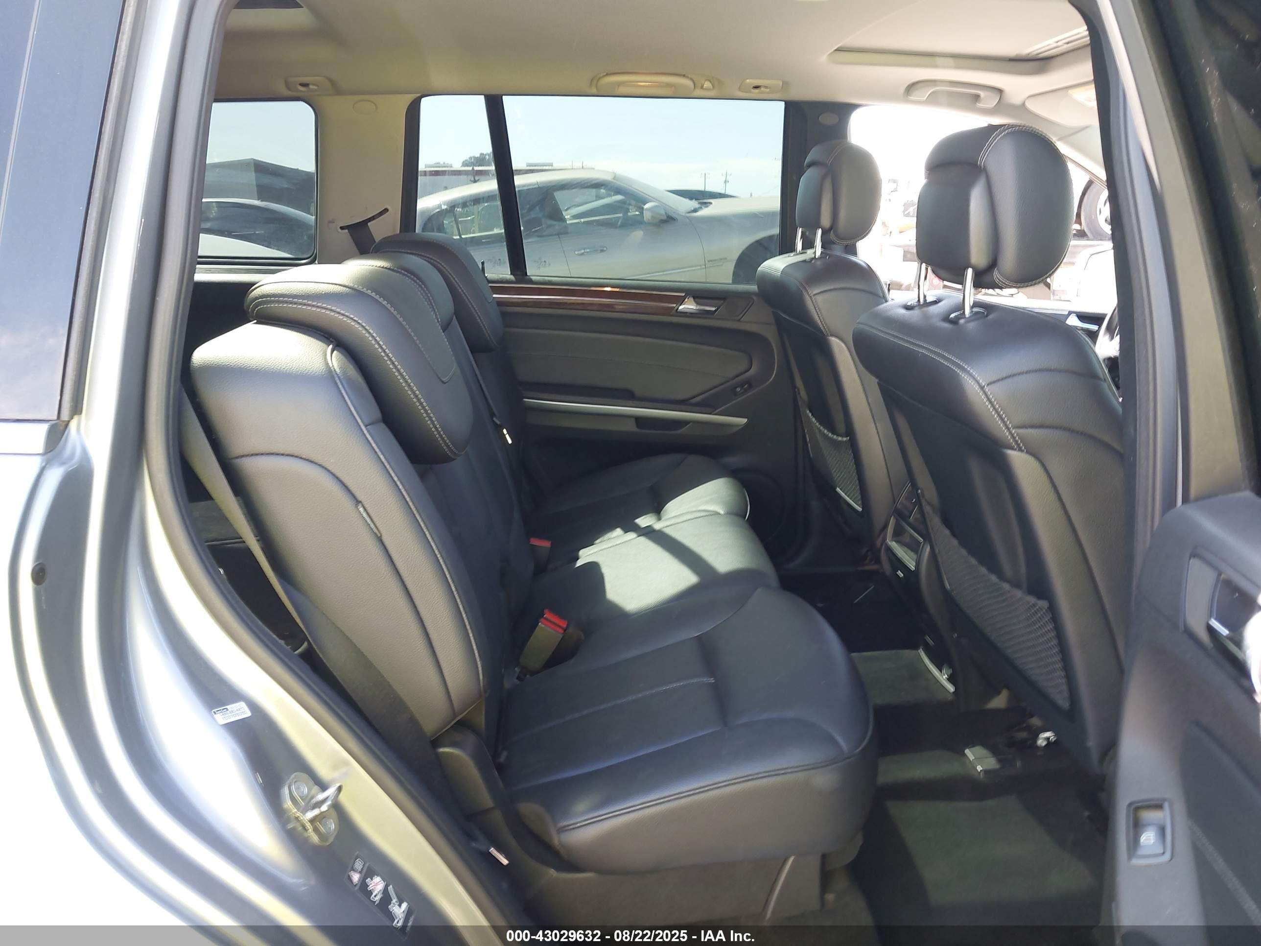 2012 Mercedes-benz Gl 350 Bluetec 4matic Silver vin: 4JGBF2FE8CA781611