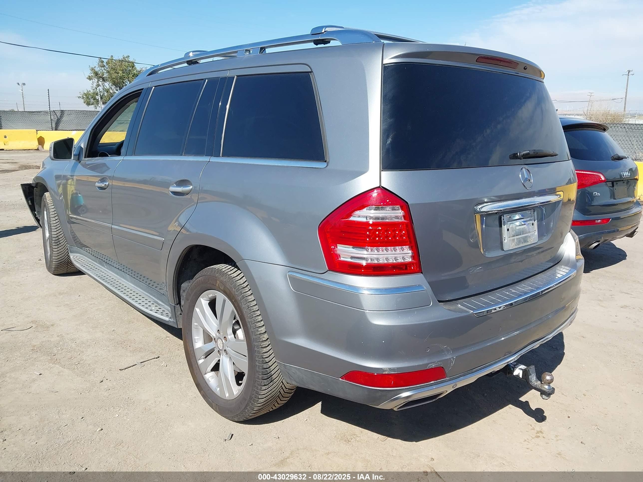 2012 Mercedes-benz Gl 350 Bluetec 4matic Silver vin: 4JGBF2FE8CA781611