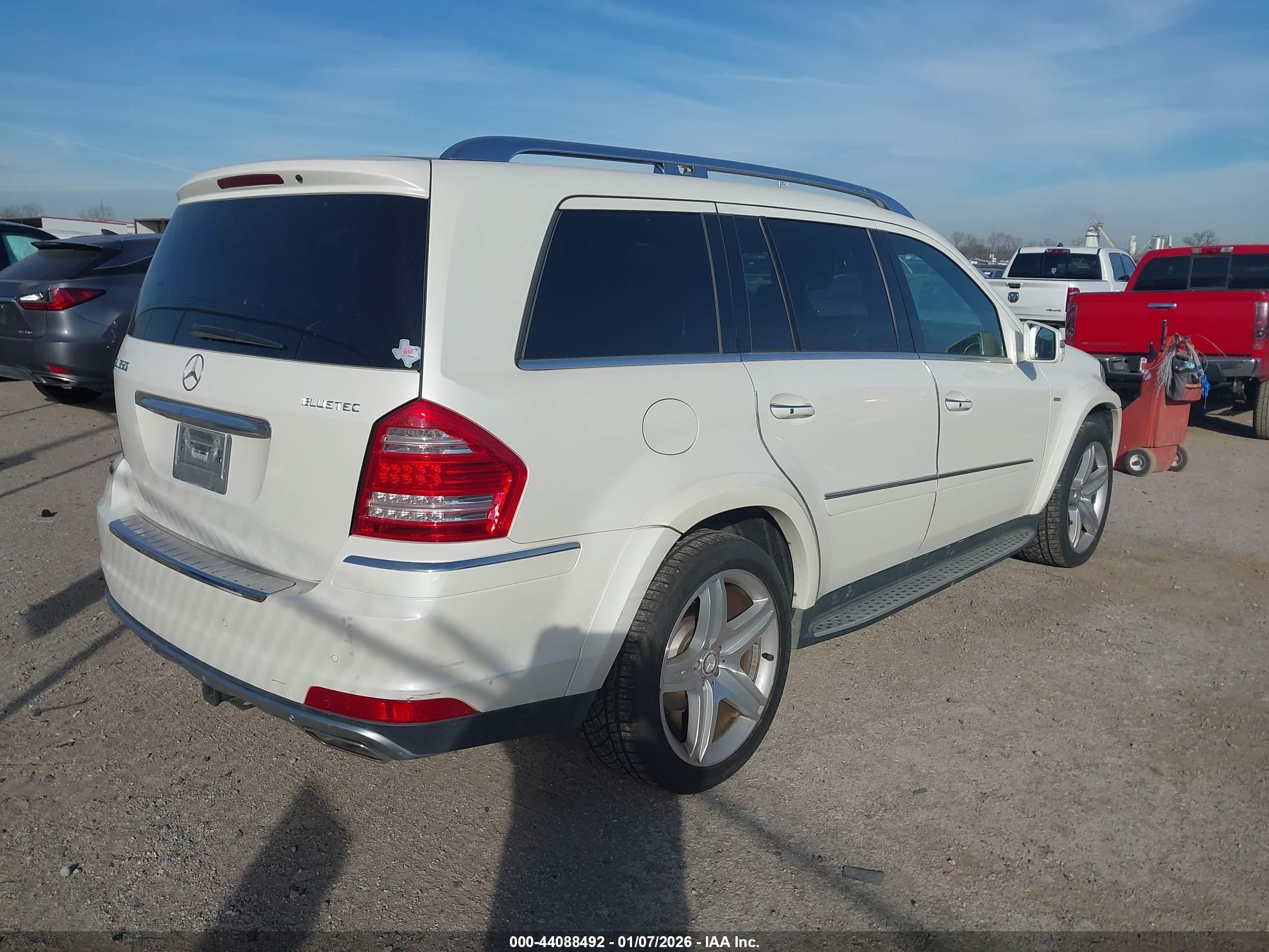 2012 Mercedes-benz Gl 350 Bluetec 4matic Белый vin: 4JGBF2FEXCA780251