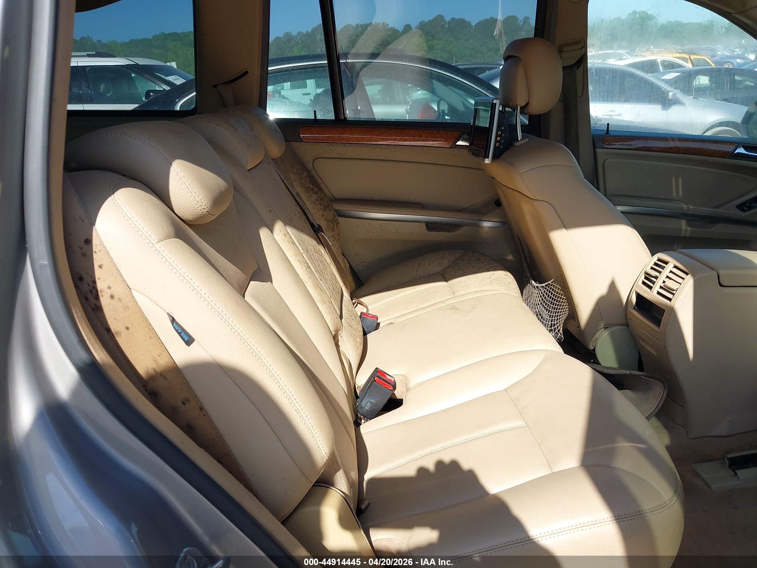 2009 Mercedes-benz Gl 450 4matic Желто-коричневый vin: 4JGBF71E09A513343
