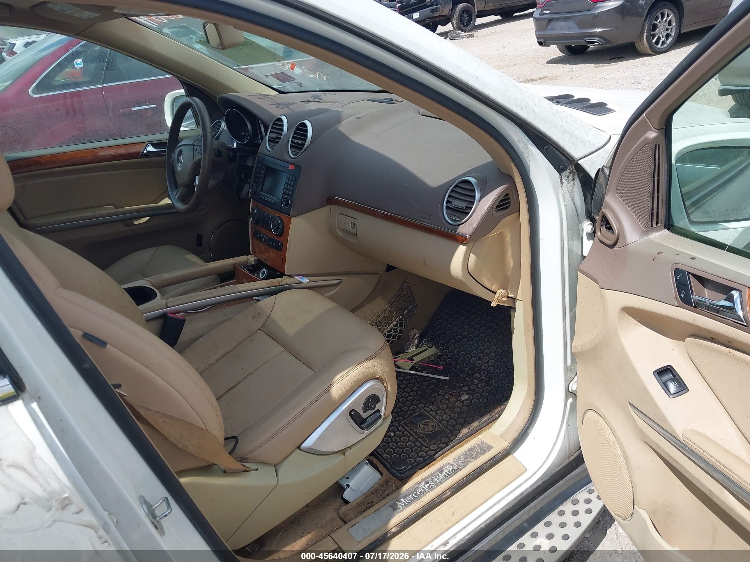 2008 Mercedes-benz Gl 450 4matic Белый vin: 4JGBF71E18A411547