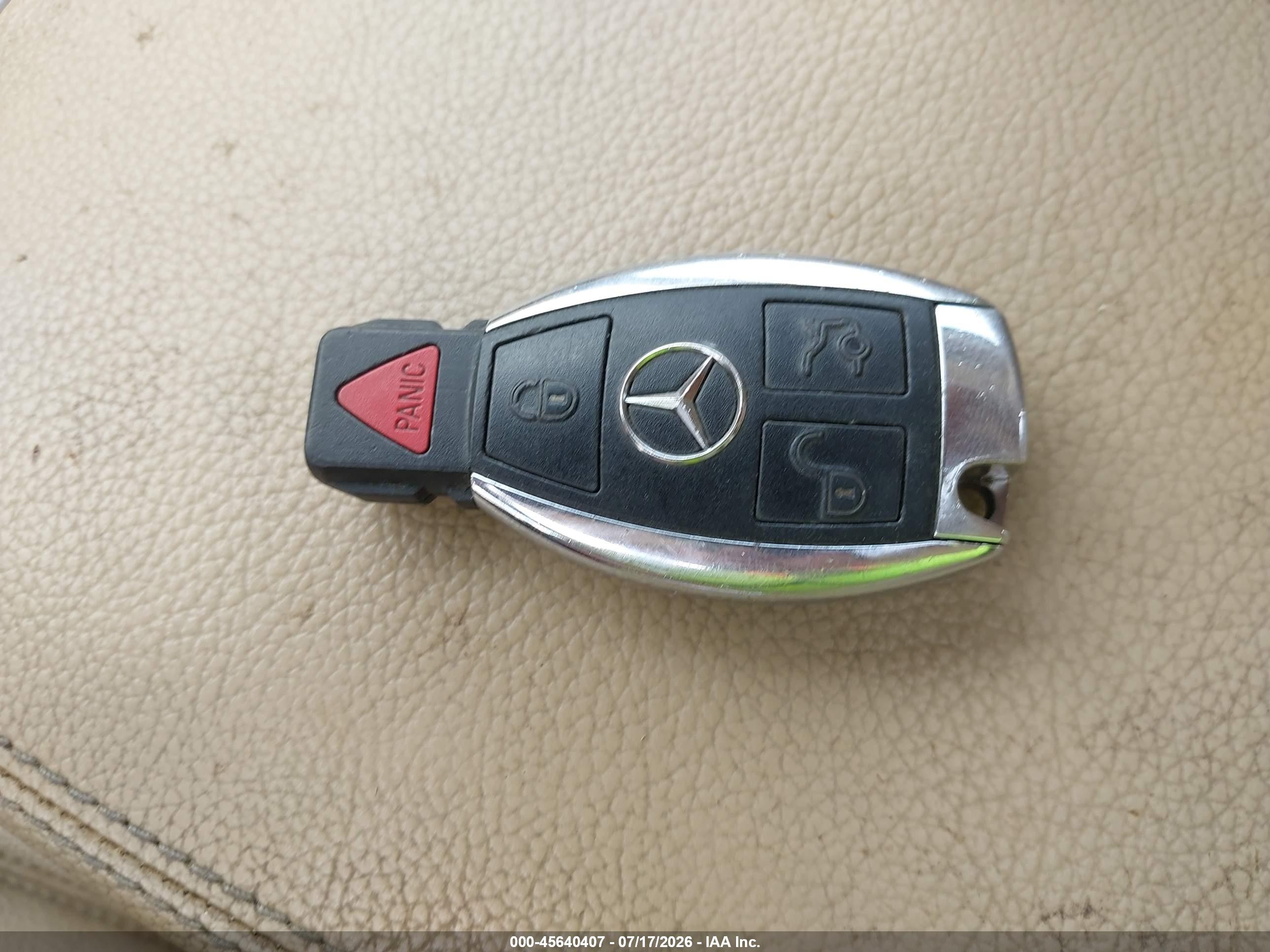 2008 Mercedes-benz Gl 450 4matic Белый vin: 4JGBF71E18A411547