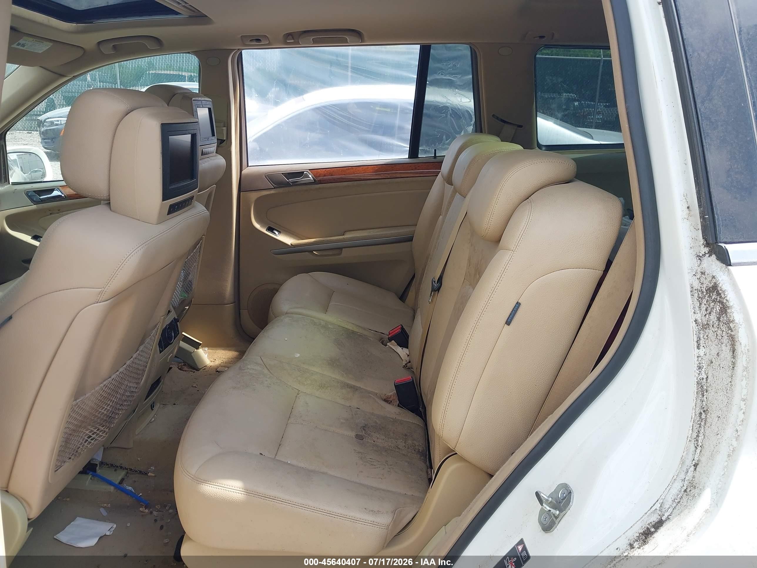 2008 Mercedes-benz Gl 450 4matic Белый vin: 4JGBF71E18A411547