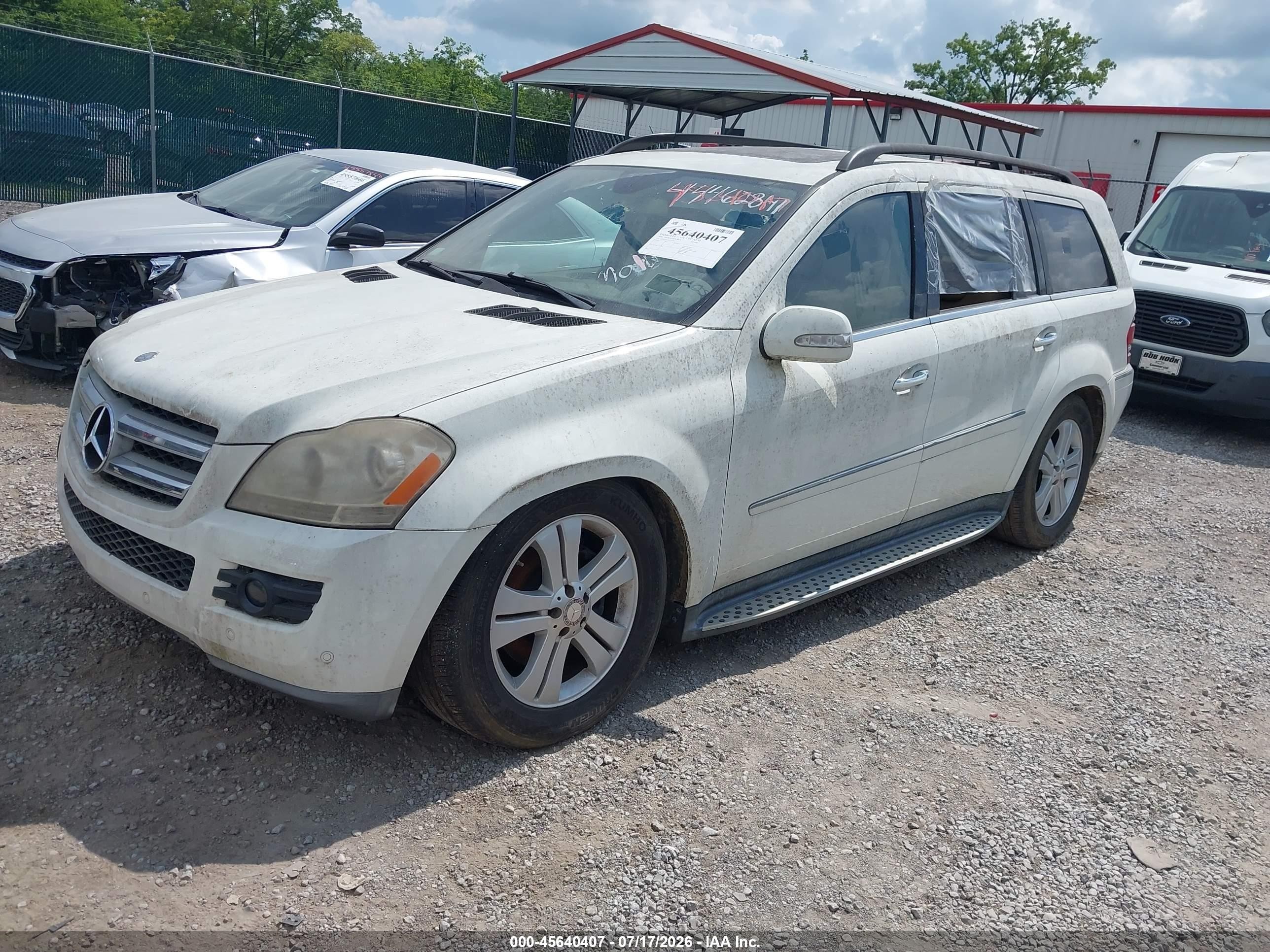 2008 Mercedes-benz Gl 450 4matic Белый vin: 4JGBF71E18A411547