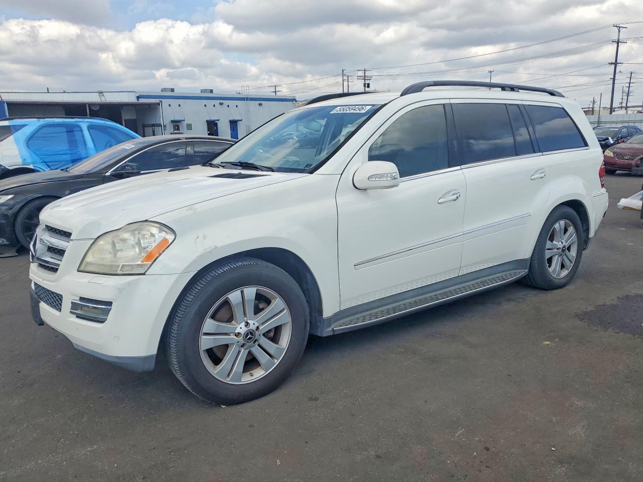 2007 Mercedes-benz Gl 450 4matic Белый vin: 4JGBF71E27A237017