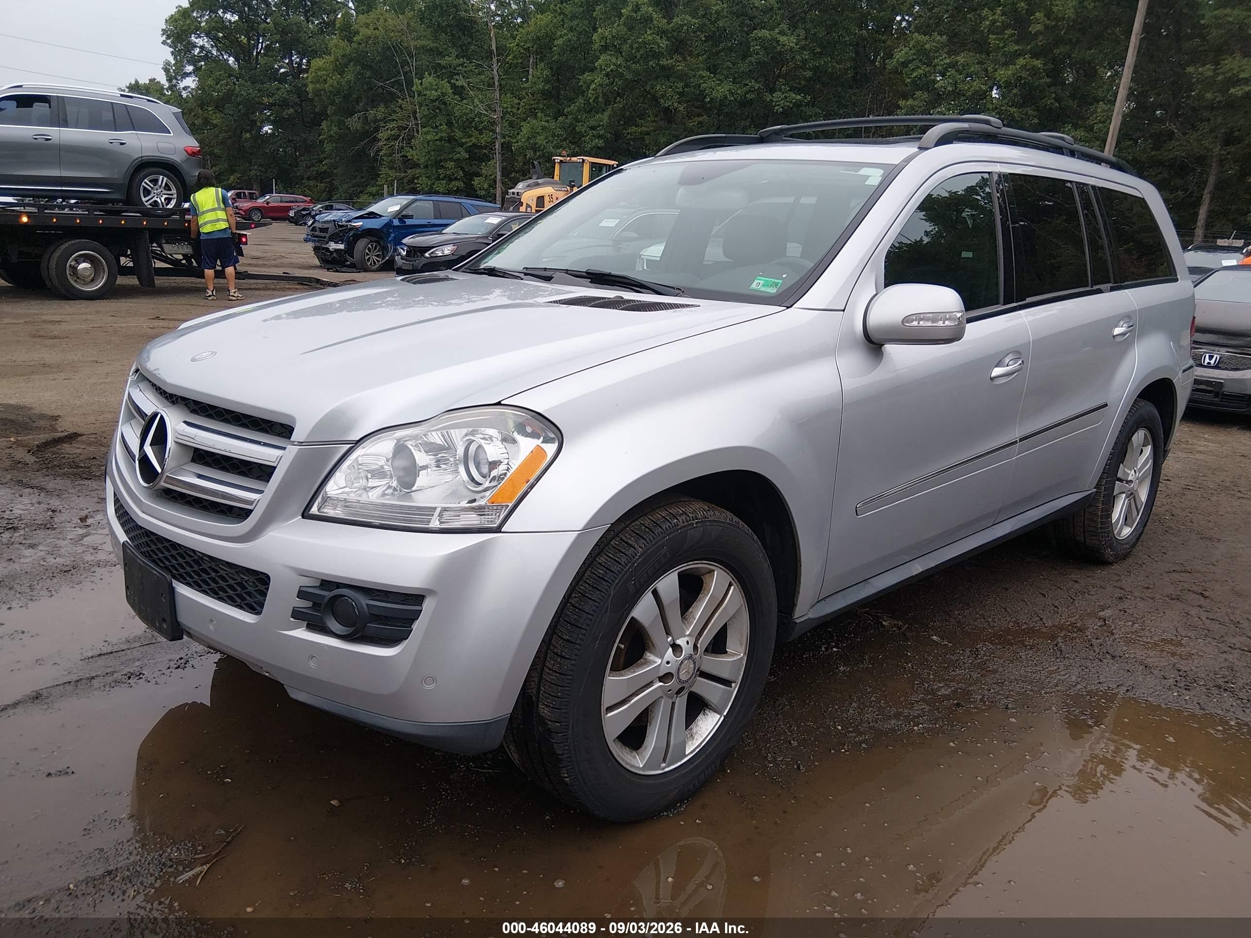 2008 Mercedes-benz Gl 450 4matic Silver vin: 4JGBF71E28A349351