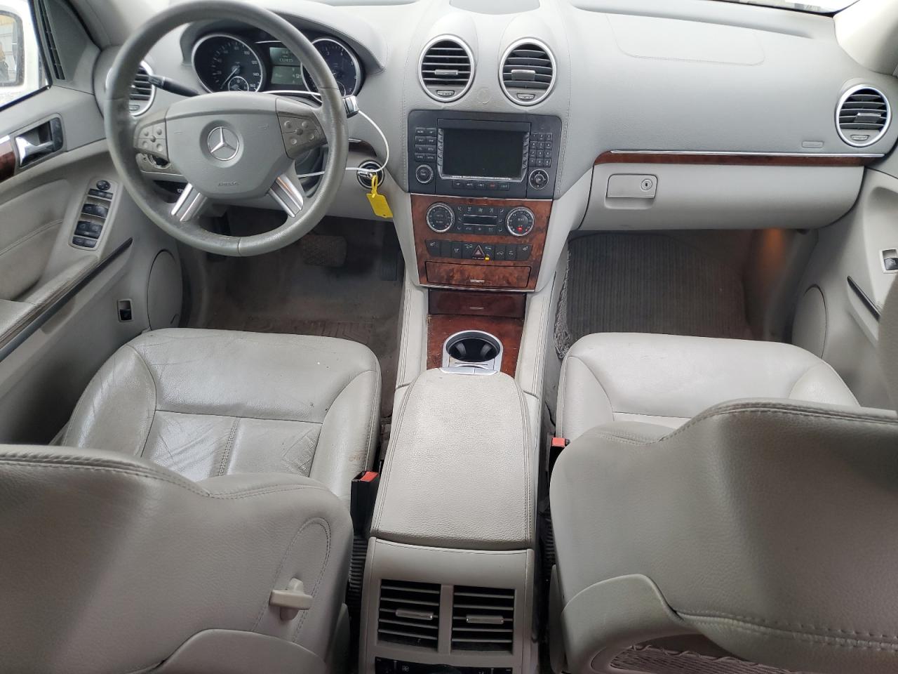 2007 Mercedes-benz Gl 450 4matic Белый vin: 4JGBF71E47A219344