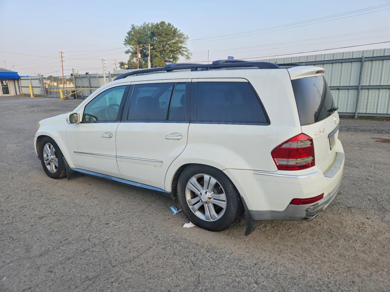 2008 Mercedes-benz Gl 450 4matic Белый vin: 4JGBF71E48A389463