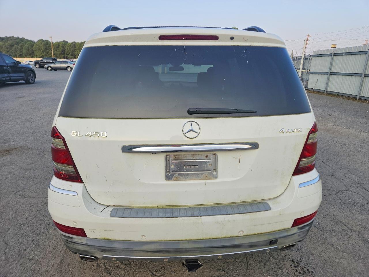 2008 Mercedes-benz Gl 450 4matic Белый vin: 4JGBF71E48A389463