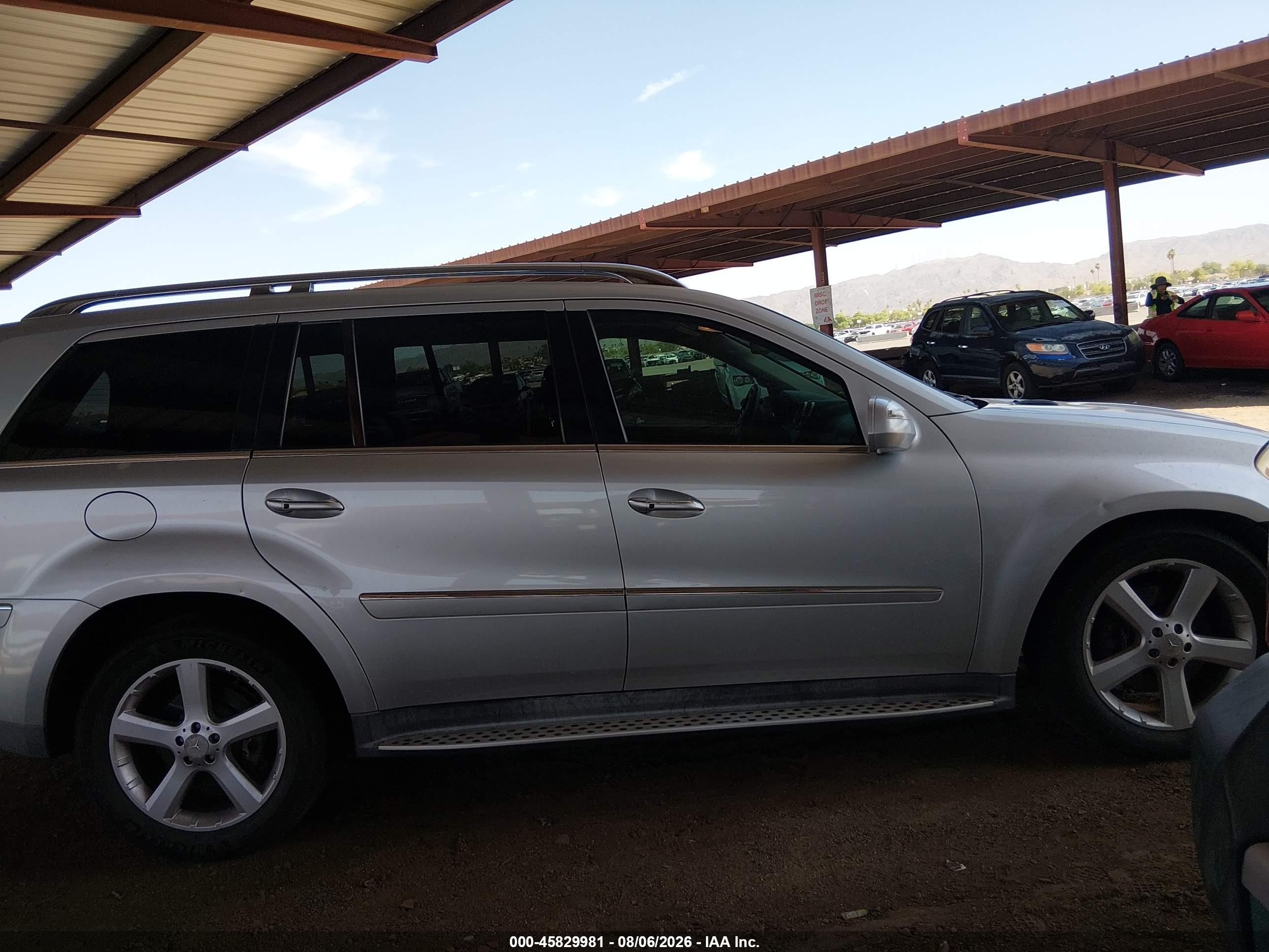 2009 Mercedes-benz Gl 450 4matic Silver vin: 4JGBF71E49A442275