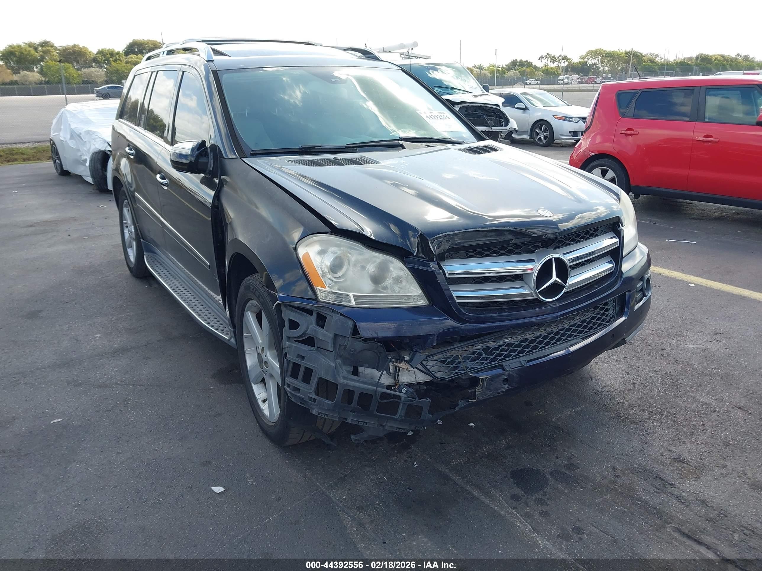 2009 Mercedes-benz Gl 450 4matic Черный vin: 4JGBF71E49A526385
