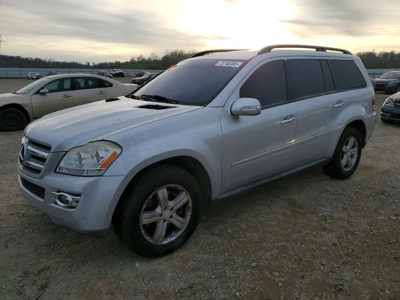 2008 Mercedes-benz Gl 450 4matic Серебряный vin: 4JGBF71E68A348641