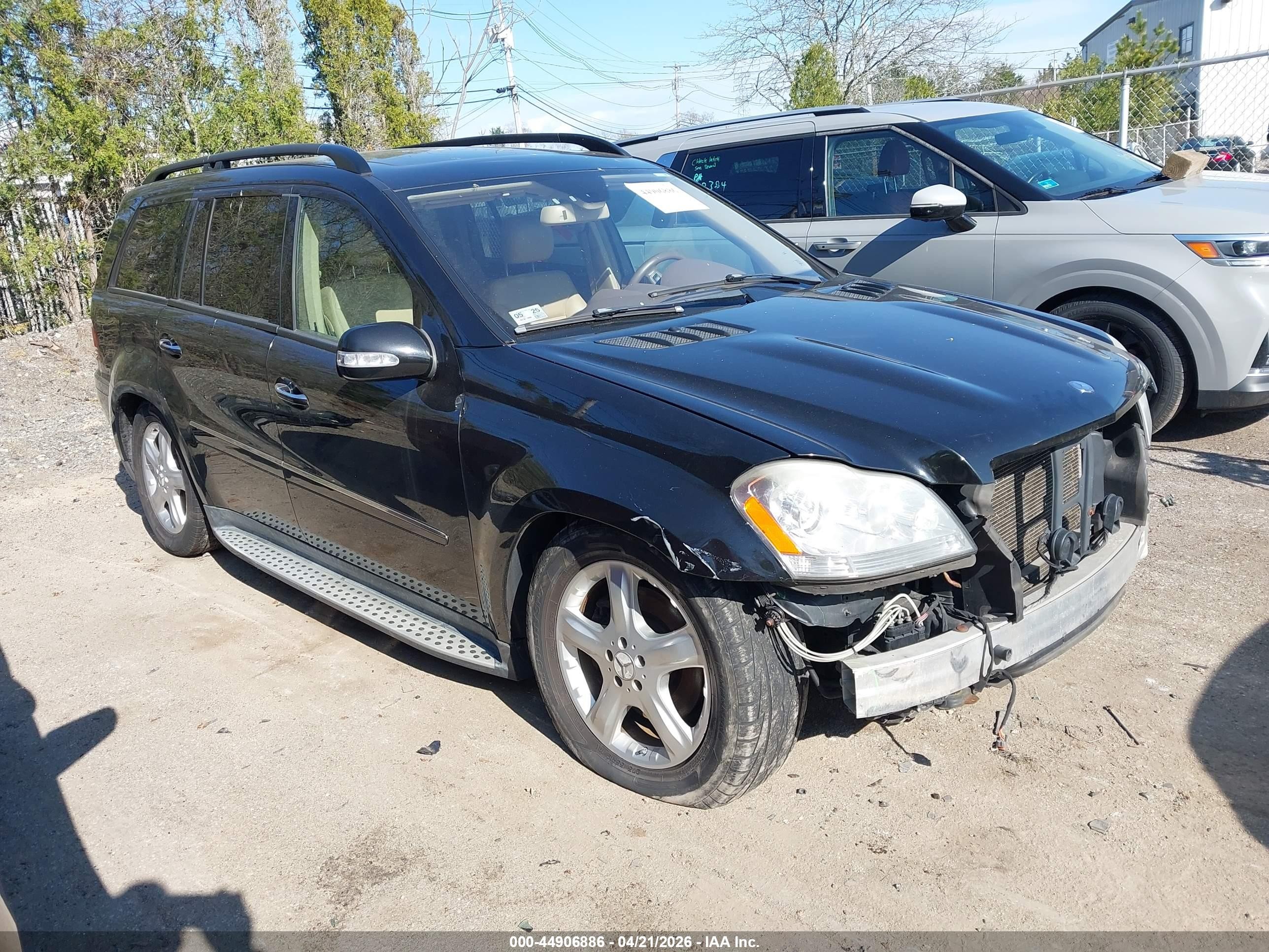 2008 Mercedes-benz Gl 450 4matic Черный vin: 4JGBF71E68A393434