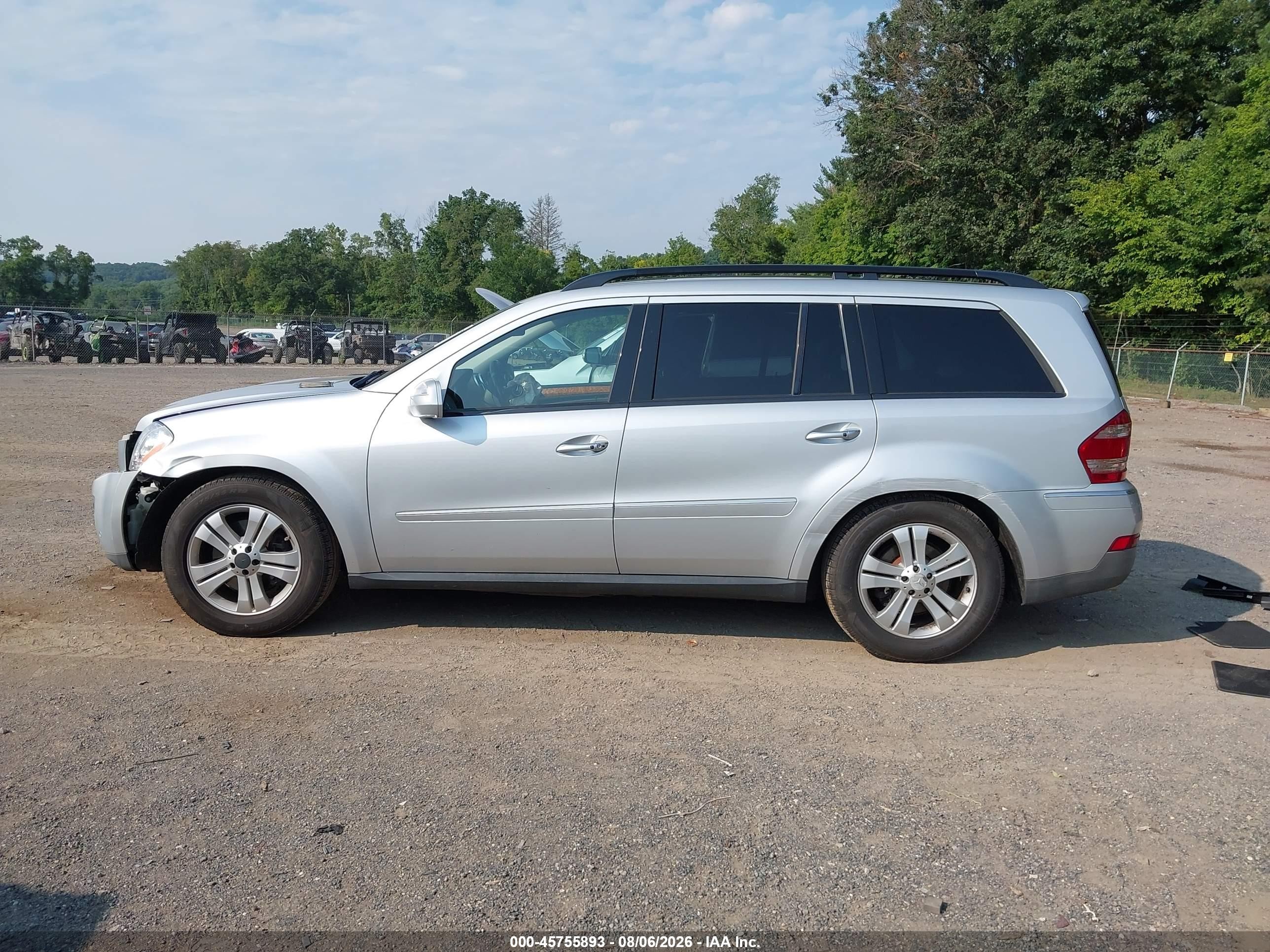 2009 Mercedes-benz Gl 450 4matic Silver vin: 4JGBF71E69A508003