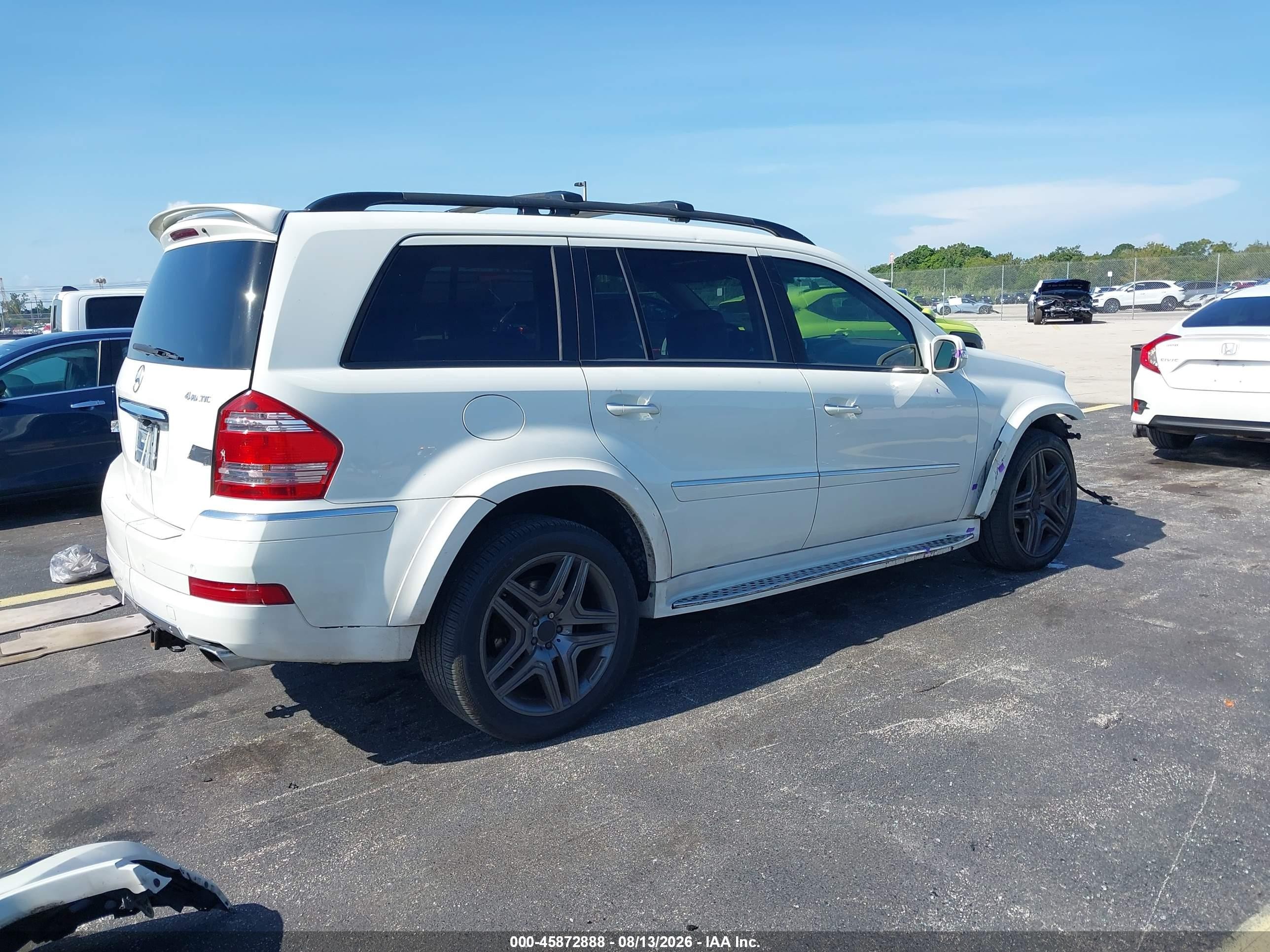 2008 Mercedes-benz Gl 450 4matic White vin: 4JGBF71E78A301084