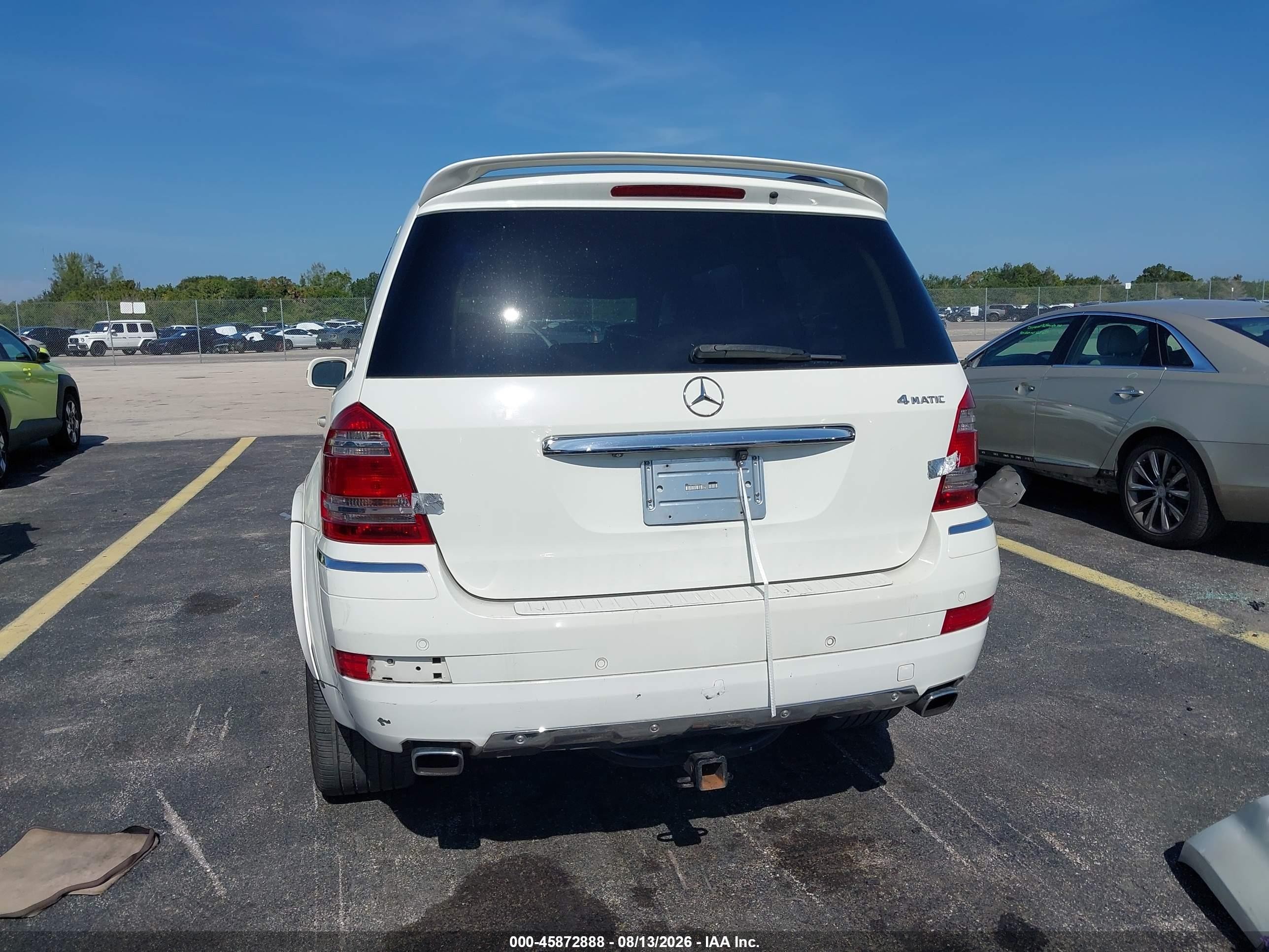 2008 Mercedes-benz Gl 450 4matic White vin: 4JGBF71E78A301084