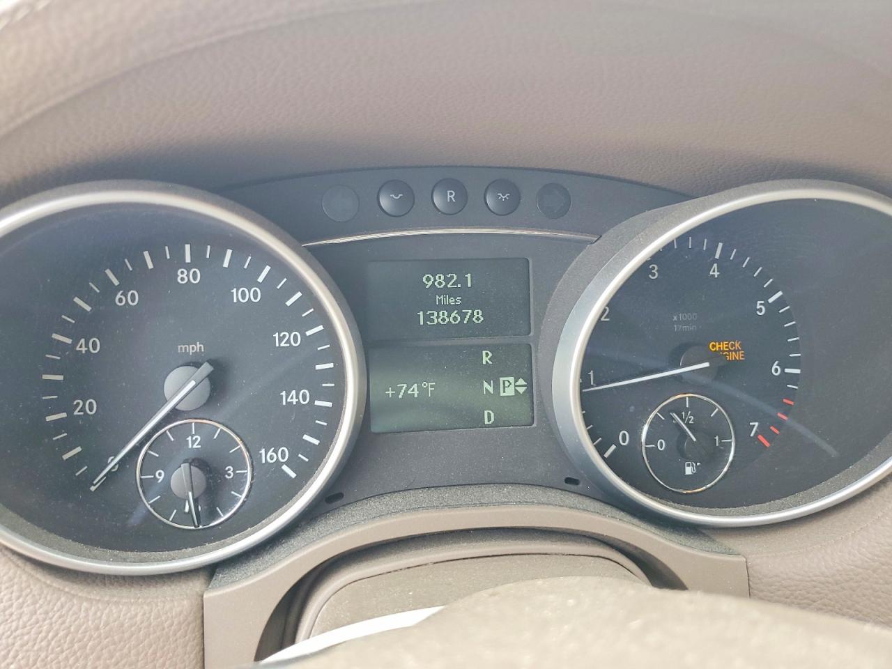 2008 Mercedes-benz Gl 450 4matic Белый vin: 4JGBF71E98A431917