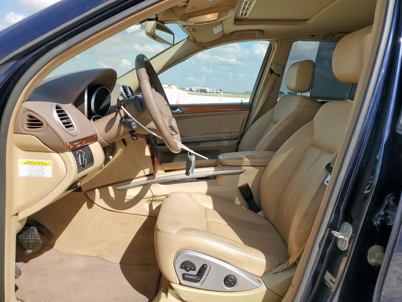 2009 Mercedes-benz Gl 450 4matic Синий vin: 4JGBF71E99A446483