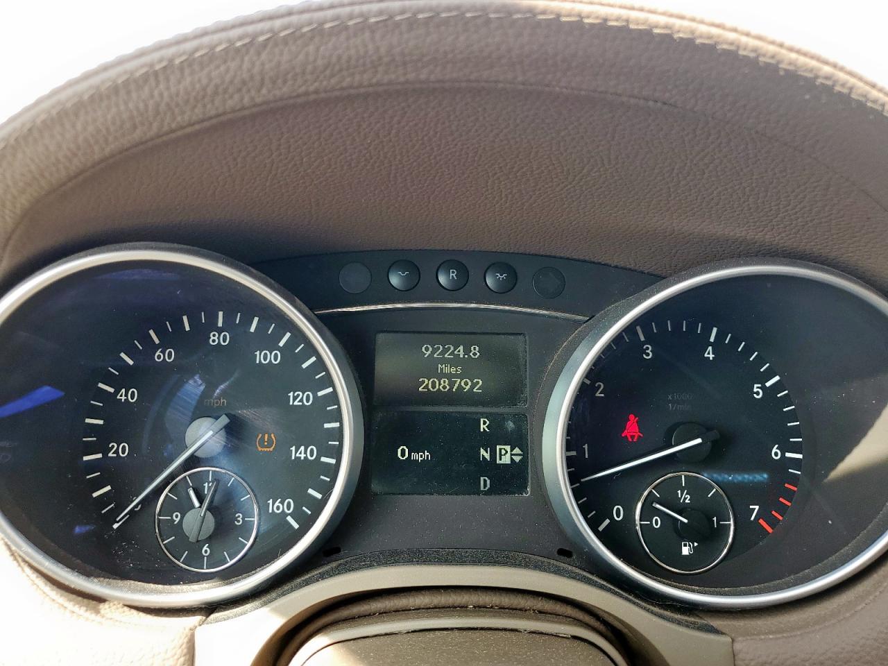 2009 Mercedes-benz Gl 450 4matic Синий vin: 4JGBF71E99A446483
