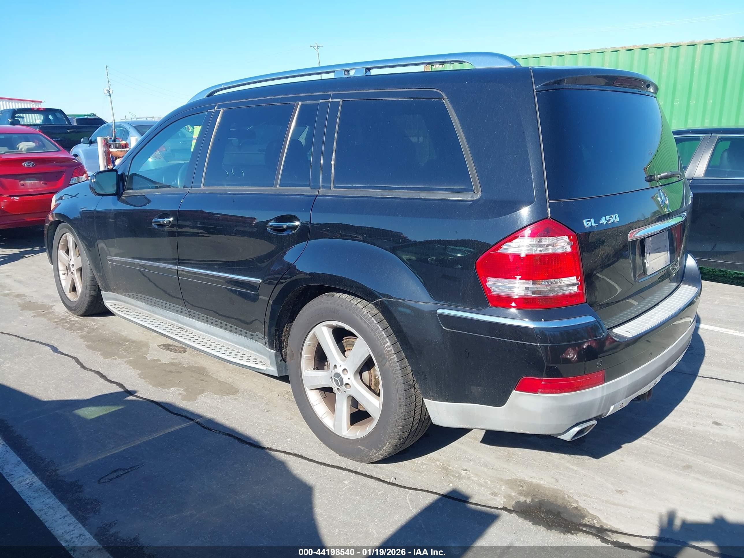 2009 Mercedes-benz Gl 450 4matic Черный vin: 4JGBF71E99A453532