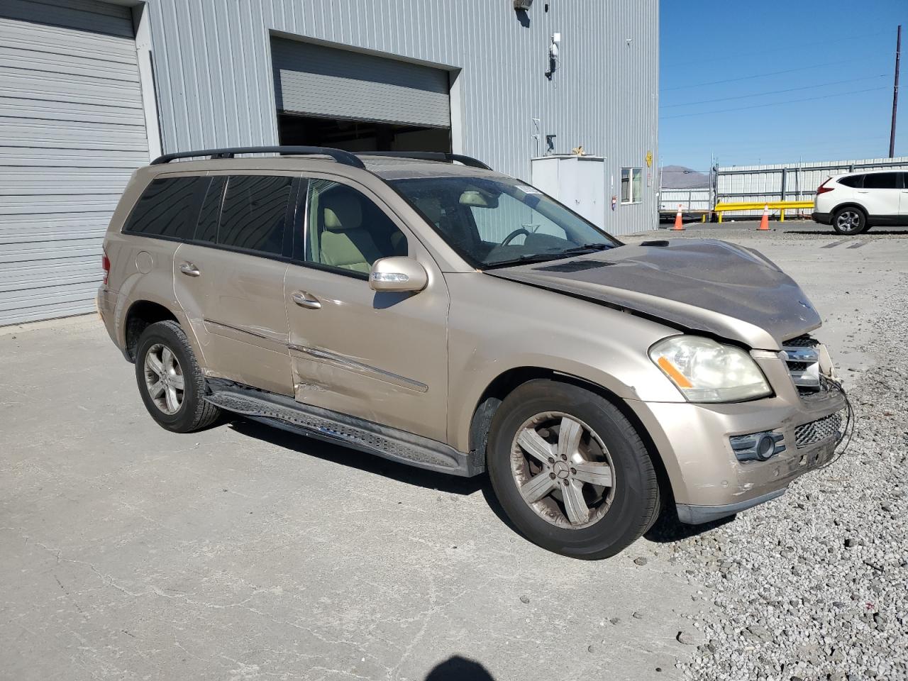 2007 Mercedes-benz Gl 450 4matic Gold vin: 4JGBF71EX7A188875
