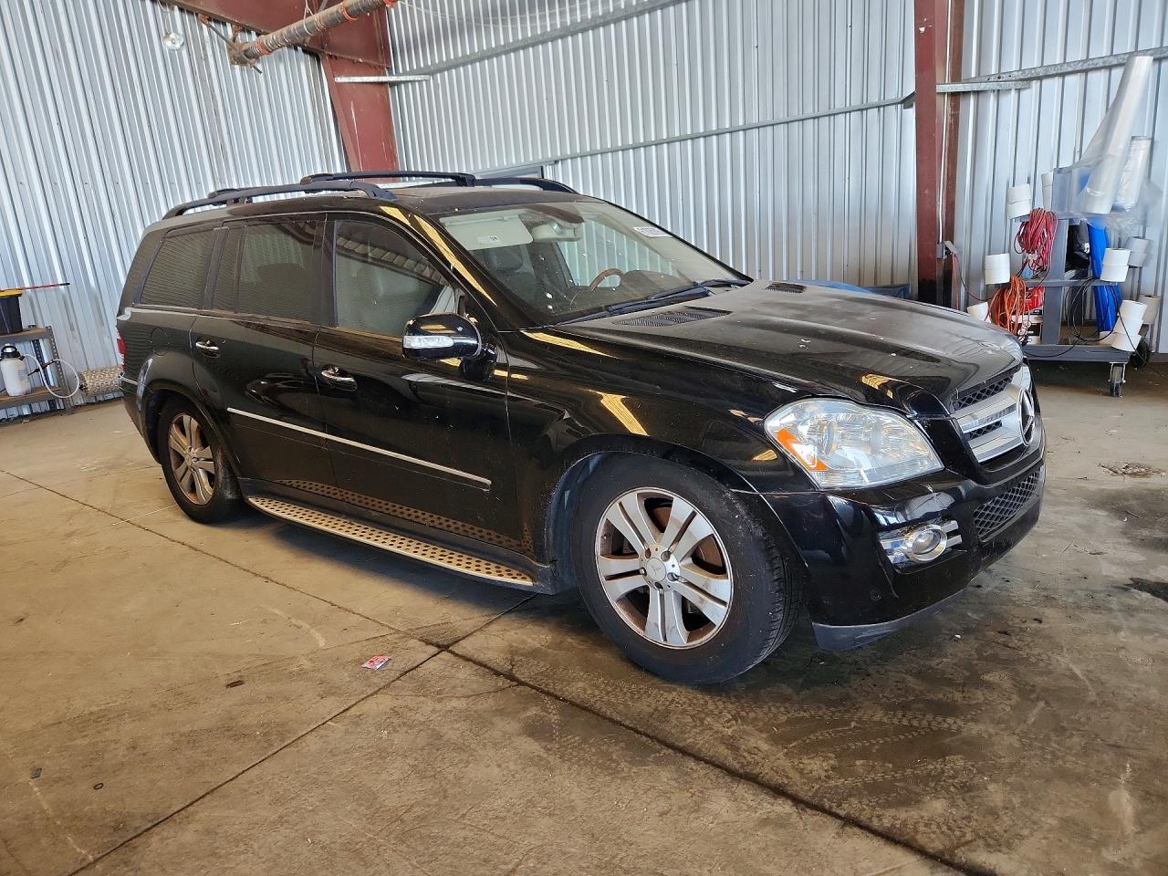 2008 Mercedes-benz Gl 450 4matic Черный vin: 4JGBF71EX8A348349