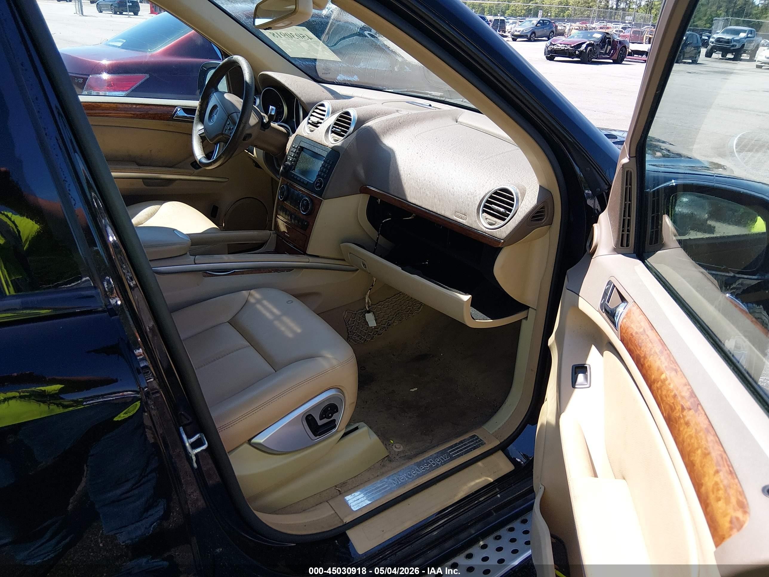 2008 Mercedes-benz Gl 450 4matic Черный vin: 4JGBF71EX8A378872