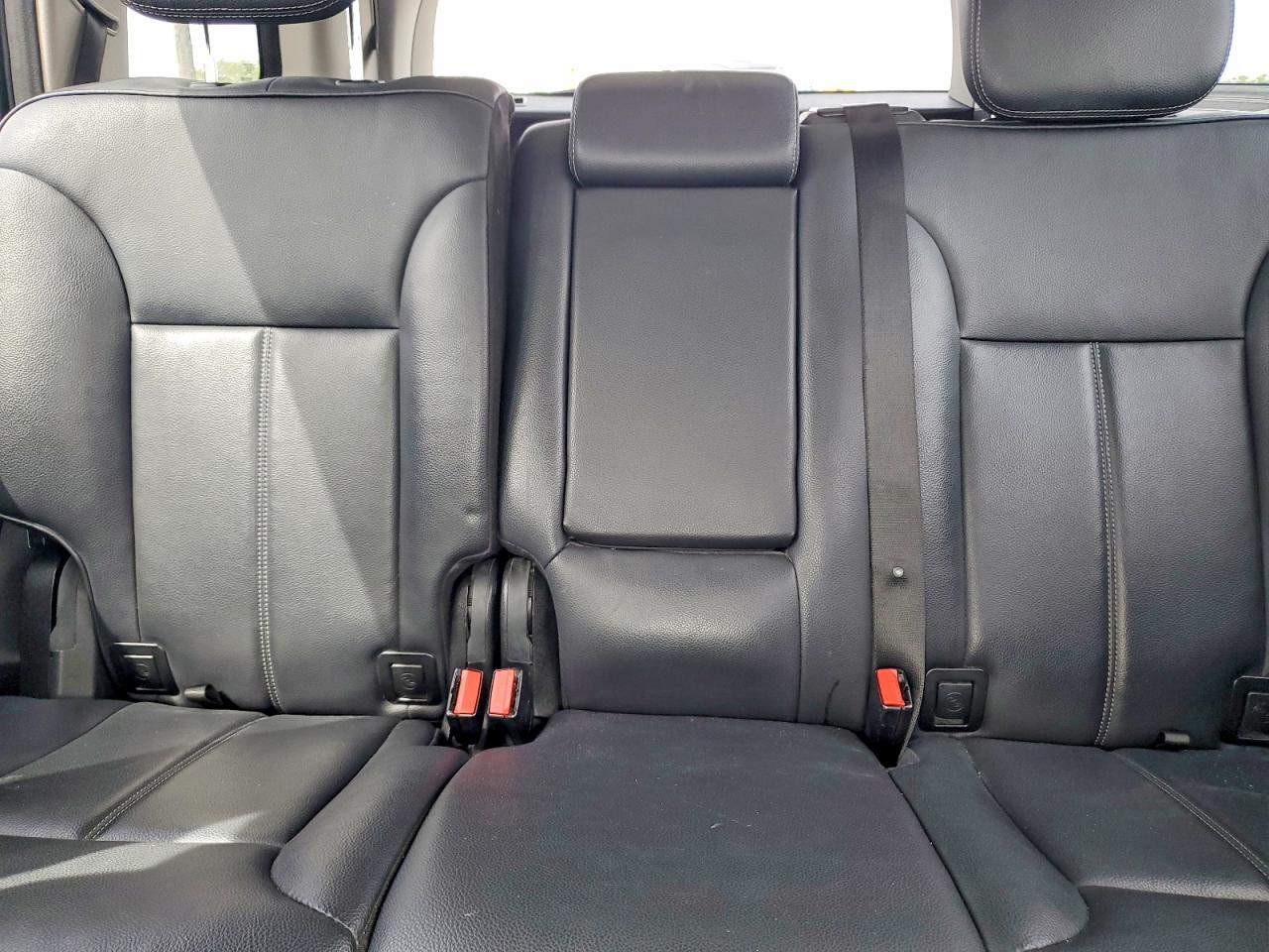 2010 Mercedes-benz Gl 450 4matic Silver vin: 4JGBF7BB1AA533030