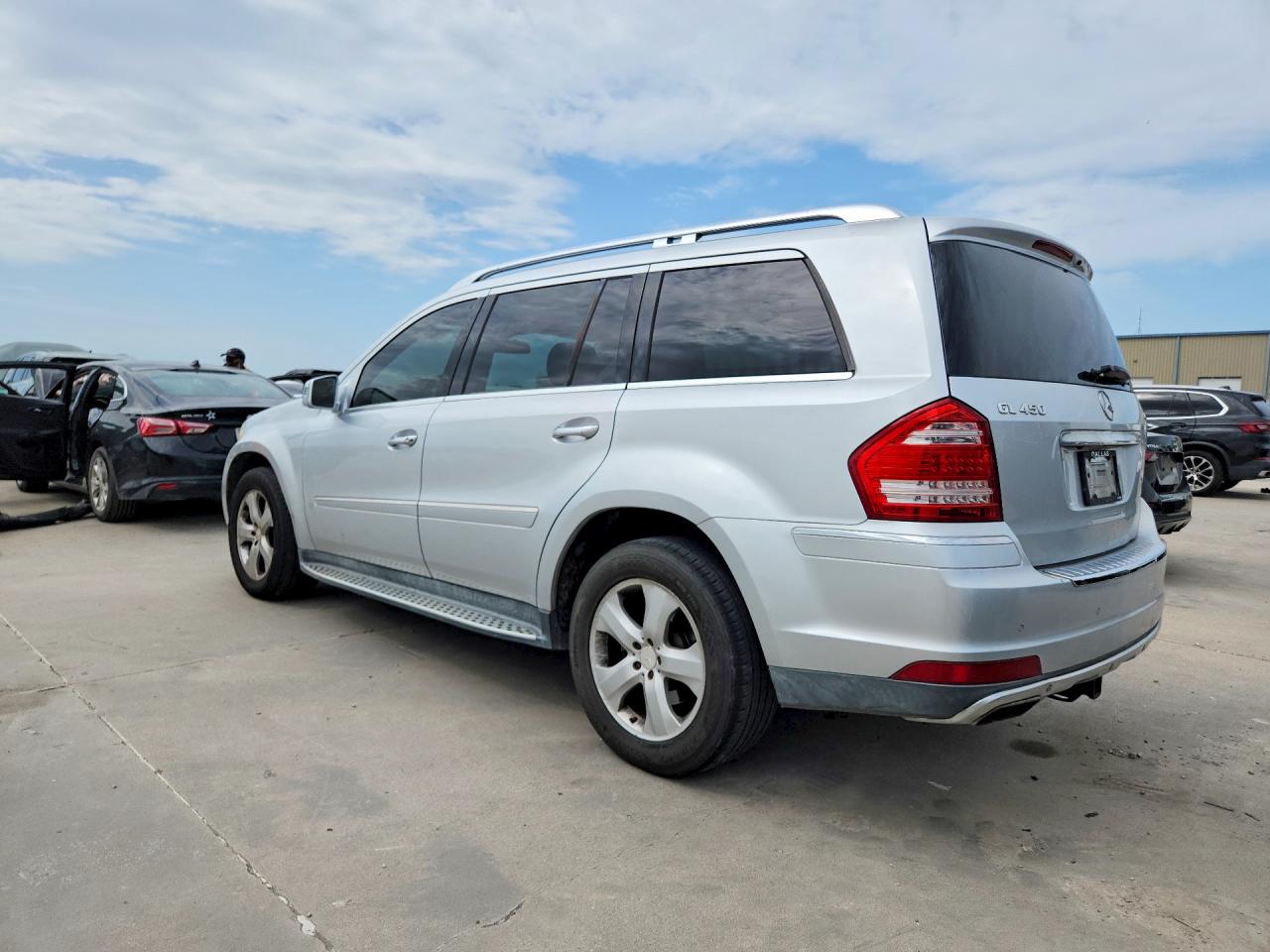 2011 Mercedes-benz Gl 450 4matic Серебряный vin: 4JGBF7BE0BA752640