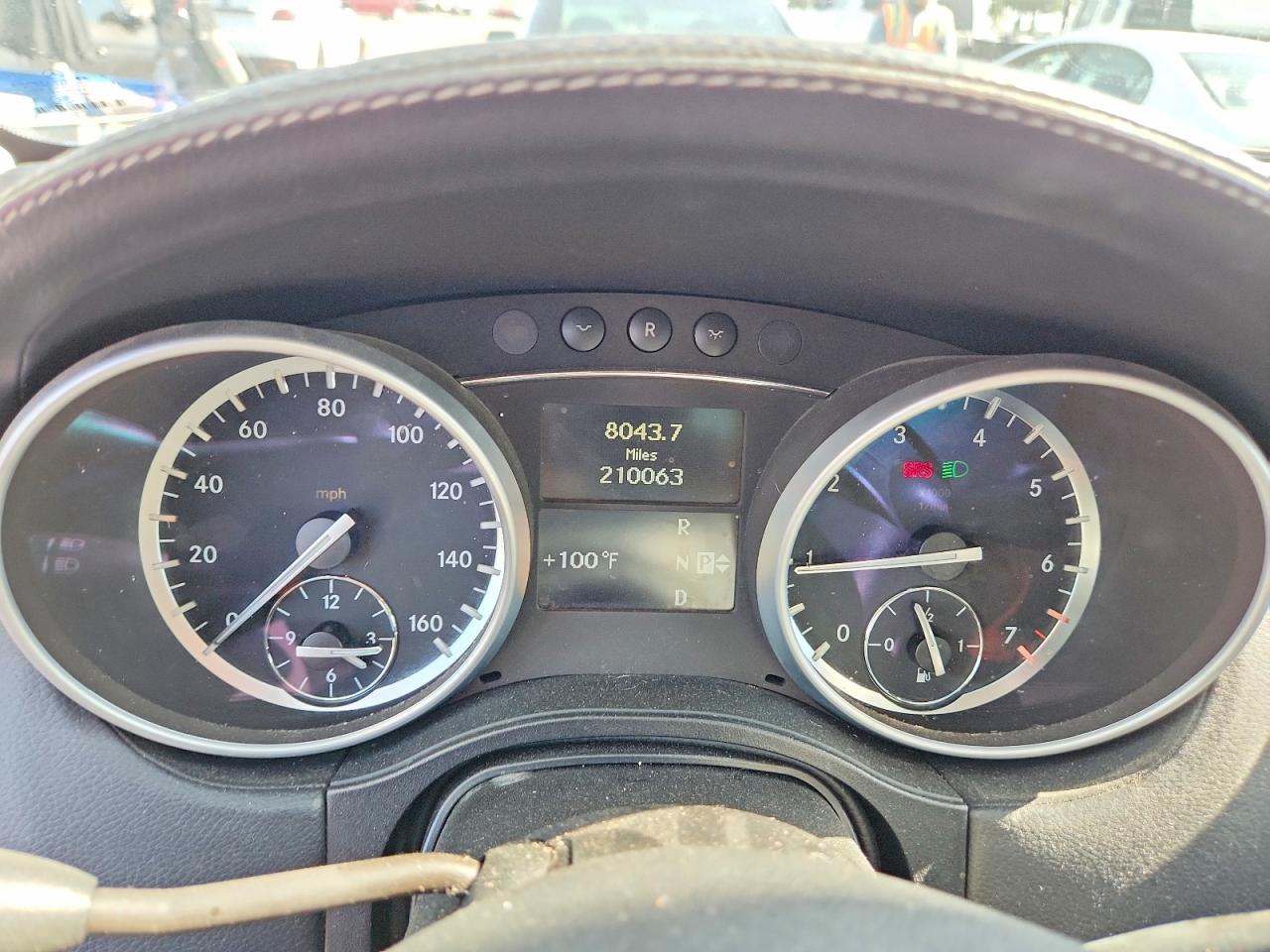2011 Mercedes-benz Gl 450 4matic Black vin: 4JGBF7BE2BA692263
