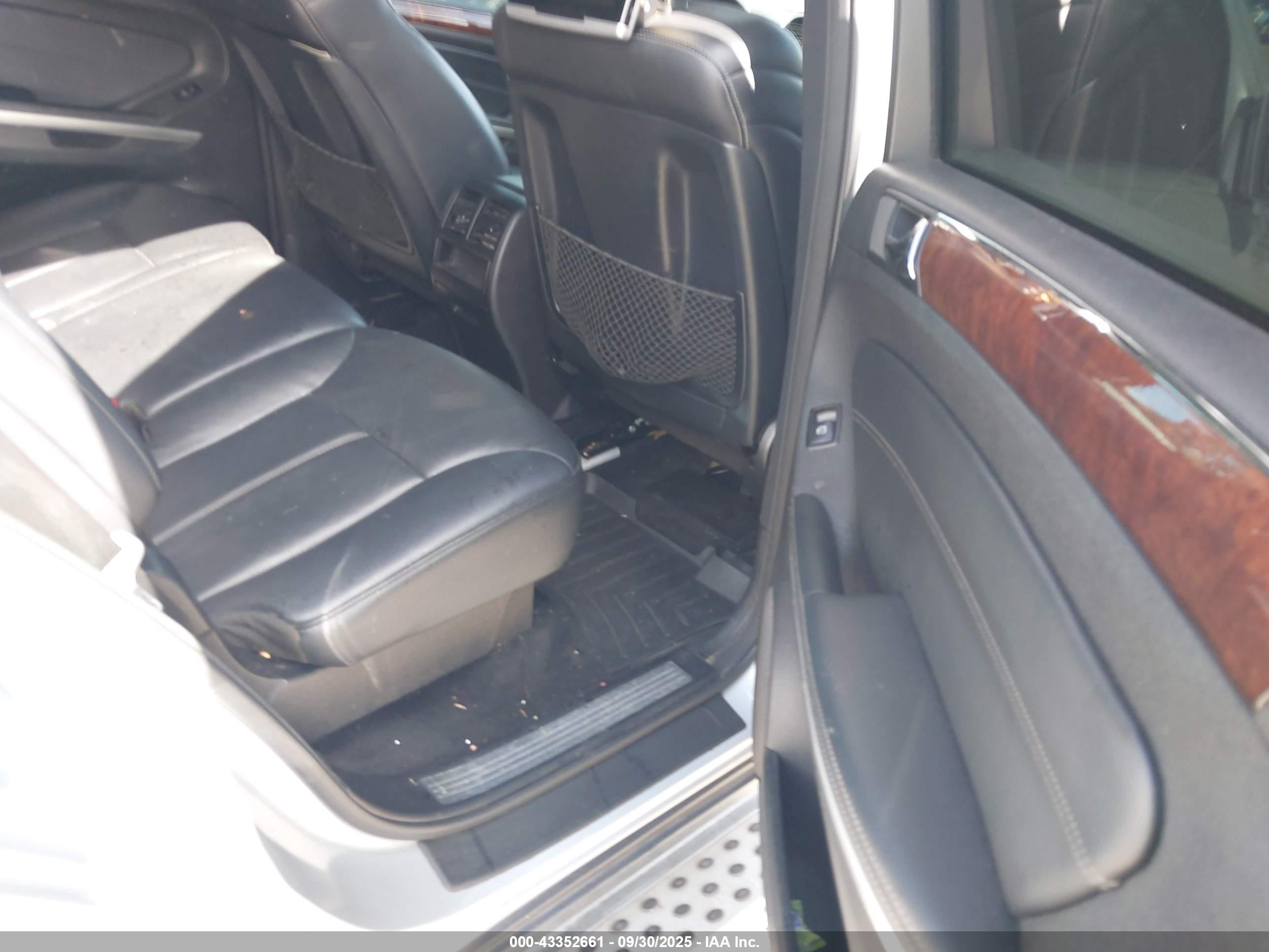 2010 Mercedes-benz Gl 450 4matic Серебряный vin: 4JGBF7BE3AA616064