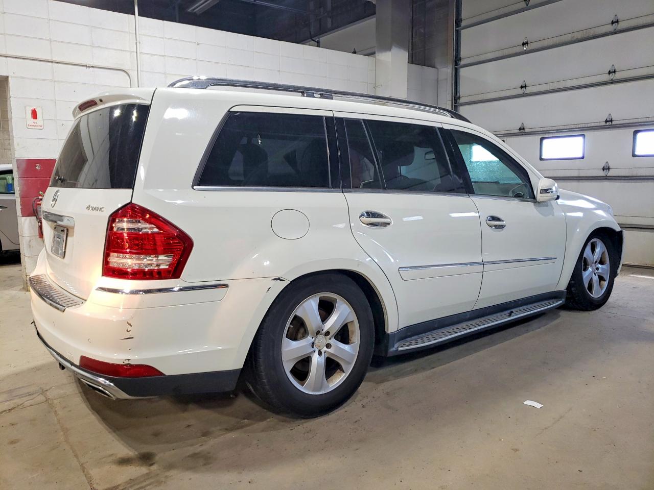 2011 Mercedes-benz Gl 450 4matic White vin: 4JGBF7BE3BA715324